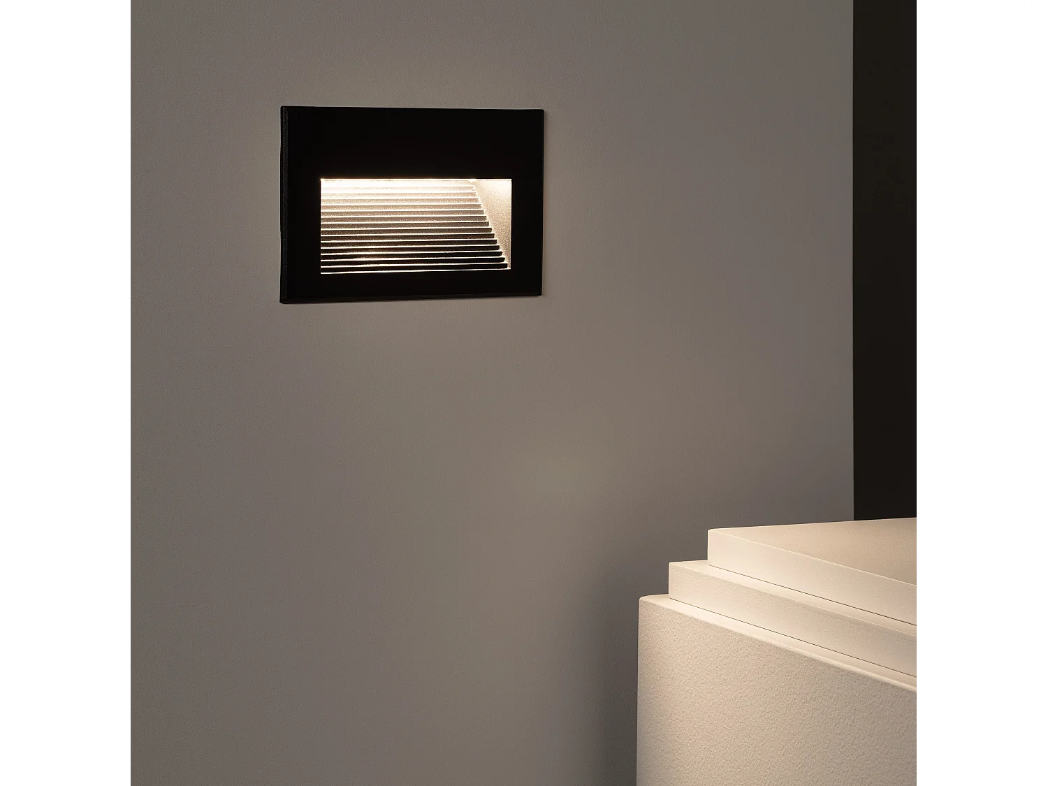 Baliza Exterior LED 5W Empotrable Pared Aluminio Olite Horizon 2700K Negro Blanco Cálido
