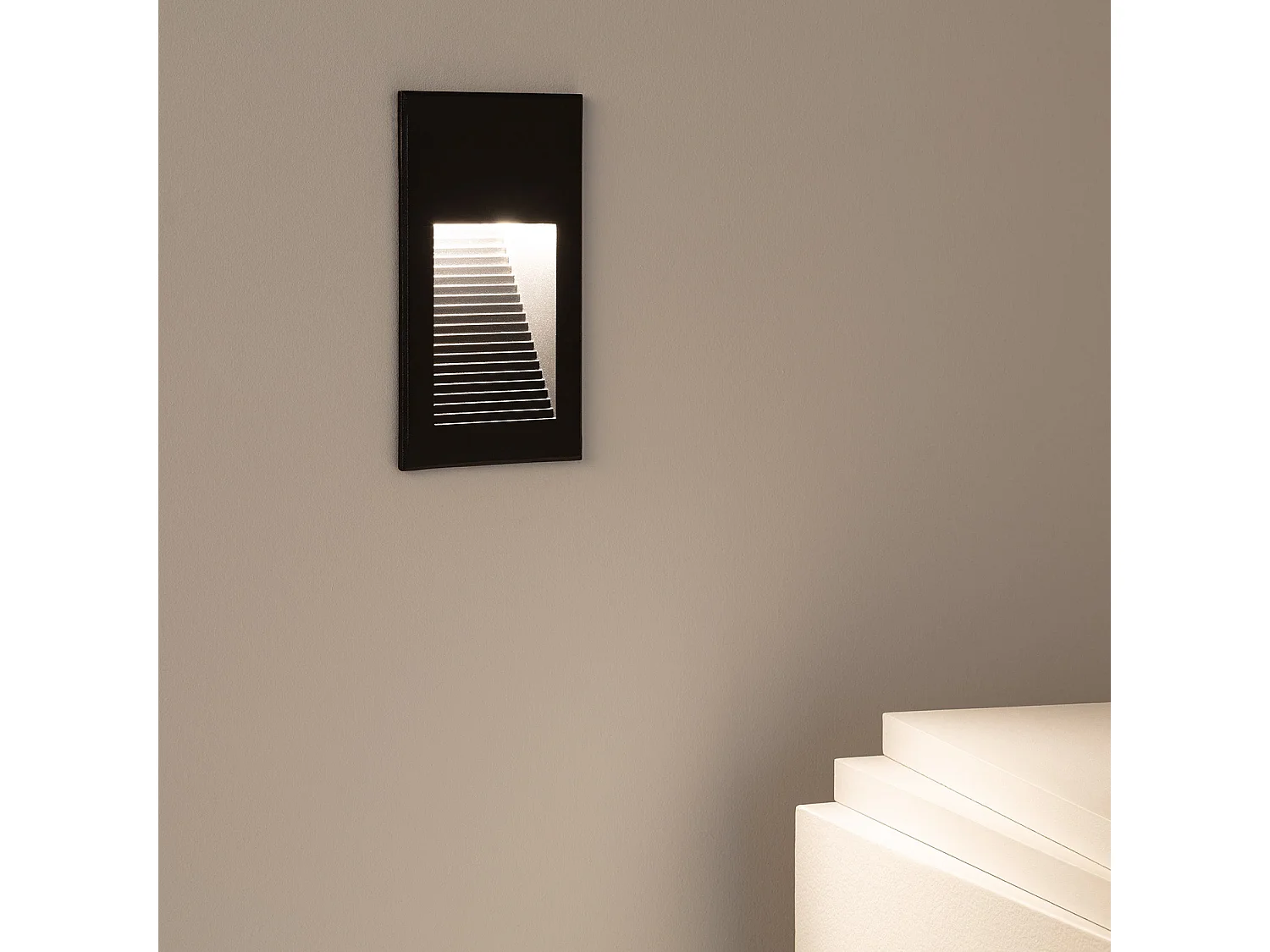 Baliza Exterior LED 5W Empotrable Pared Aluminio Olite 2700K Negro Blanco Cálido