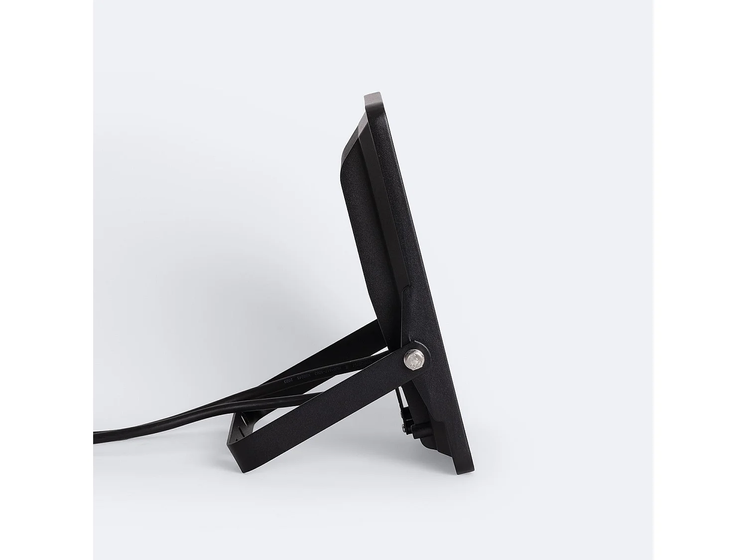 Foco Proyector LED 50W Regulable 0-10V 170 lm/W IP65 ELEGANCE Slim PRO Negro 3000K Blanco Cálido Asimétrica 30ºx90º