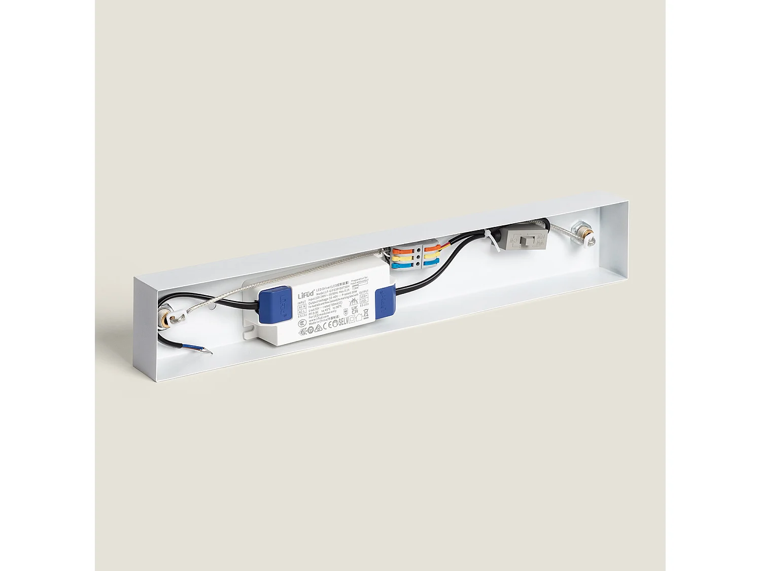 Suspension Linéaire LED 30W Aluminium CCT Sélectionnable Denzel No Flicker Blanc Sélectionnable (chaud-neutre-froid) 2800K - 3800K - 5000K