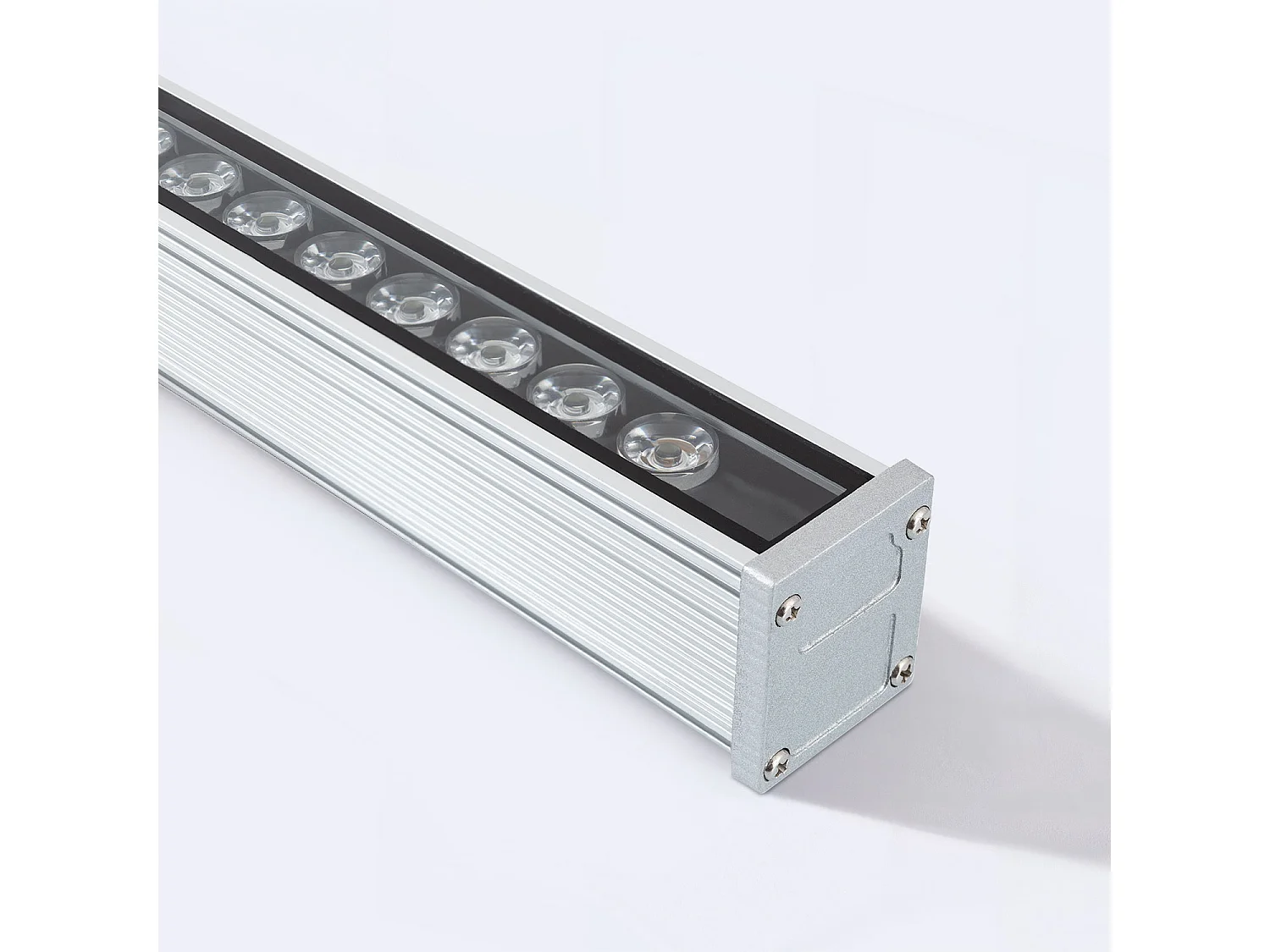 Linéaire Wallwasher LED 18W IP65 50cm 6000K Blanc froid