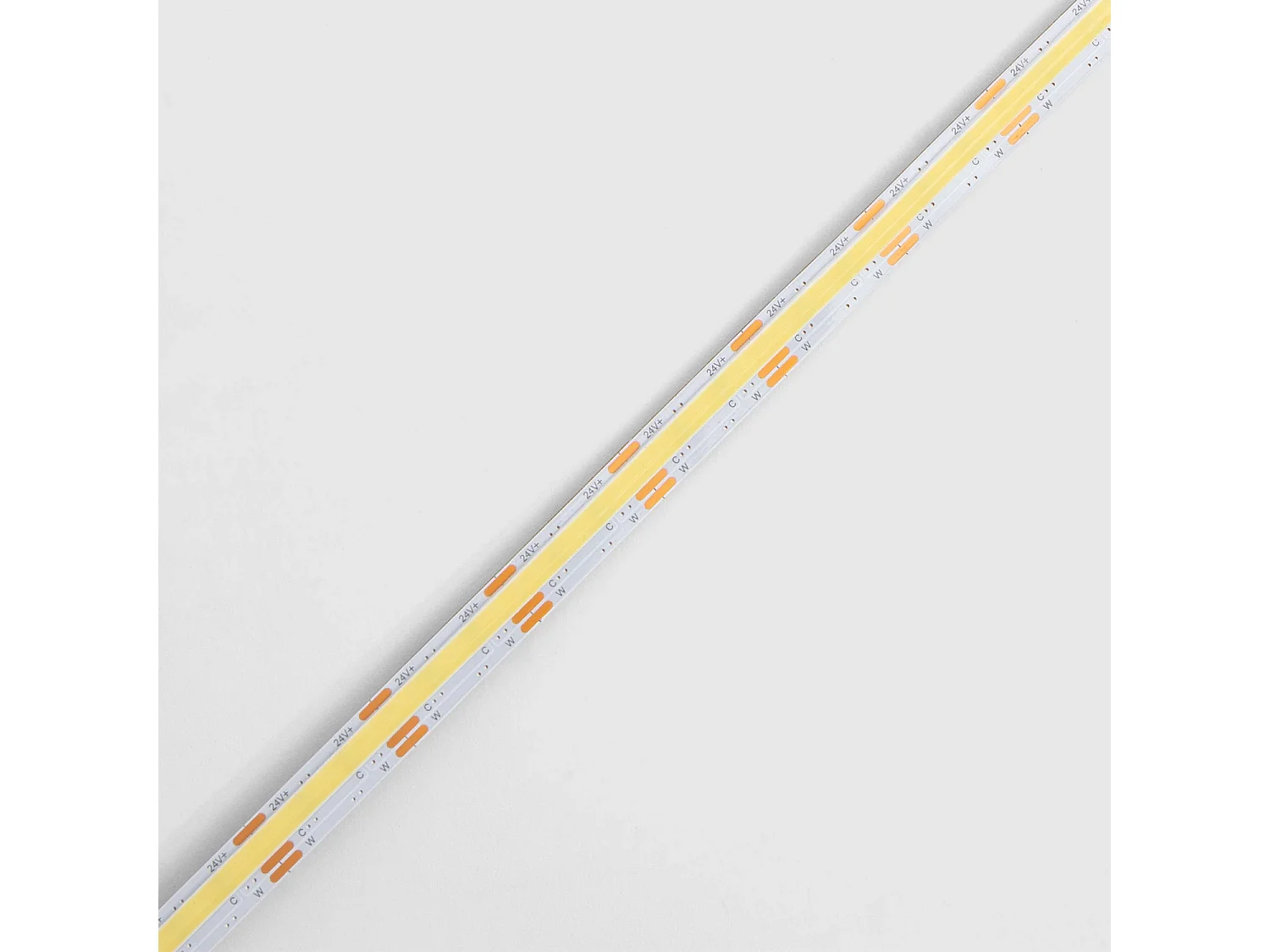 Ruban LED 24V COB CCT 576 LED/m 5m 18W/m 1400lm/m Largeur 8mm Coupe 4cm IP20 CRI90 2700K - 4000K - 6000K CCT