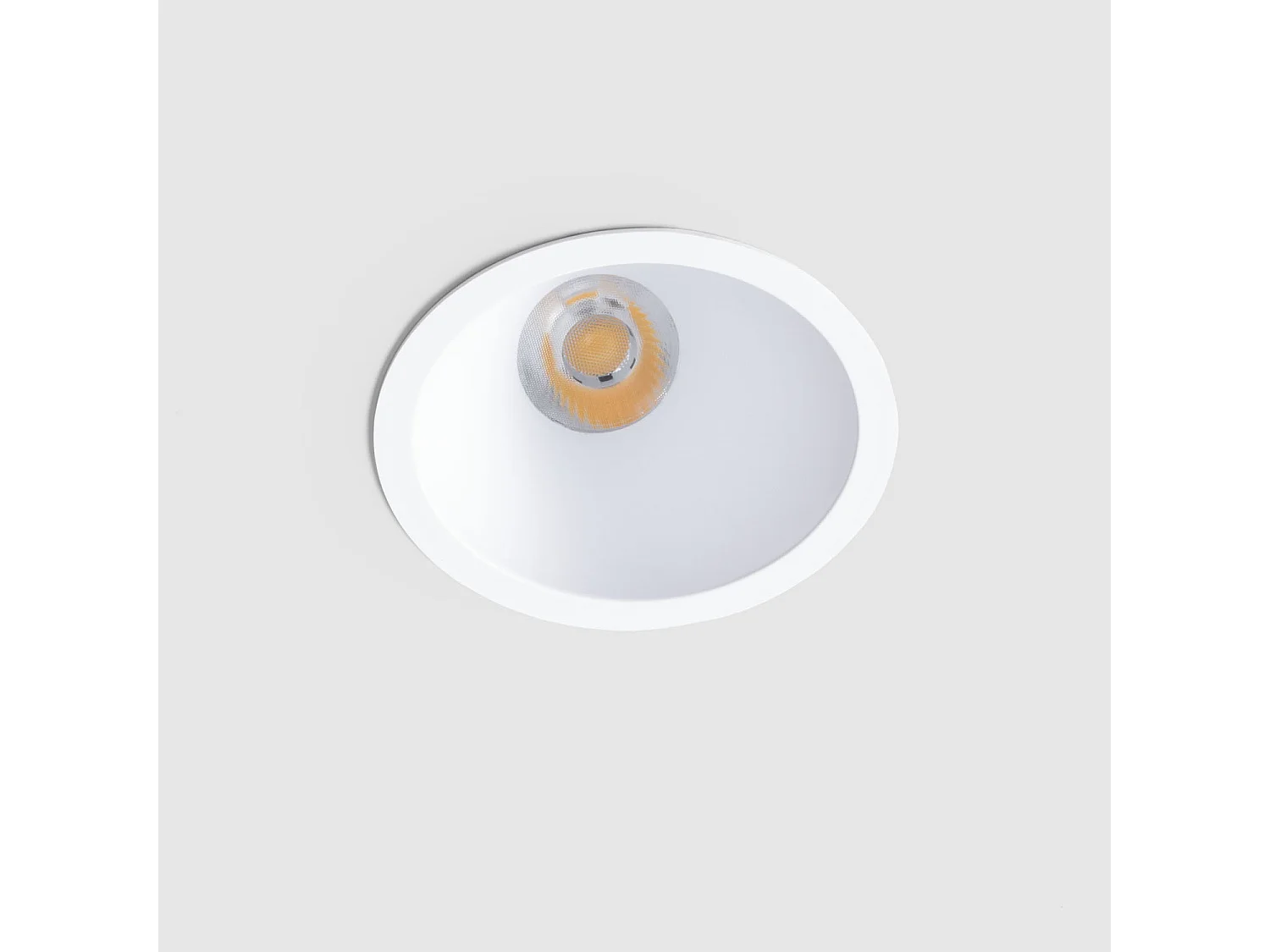 Spot Downlight LED 9W / 12W Conique Inclinaison 20º Areni Coupe Ø 85 mm 2700K Or Blanc chaud 9 W
