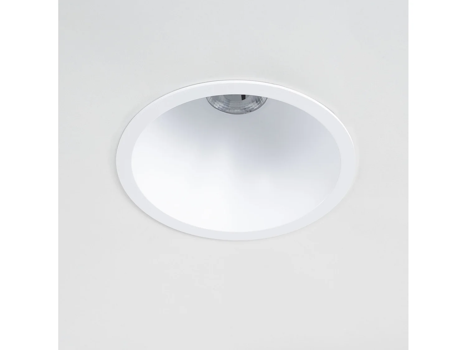 Faretto Downlight LED 9-12W Conico Areni Foro Ø 100 mm 2700K Rosso Bianco Caldo 12 W