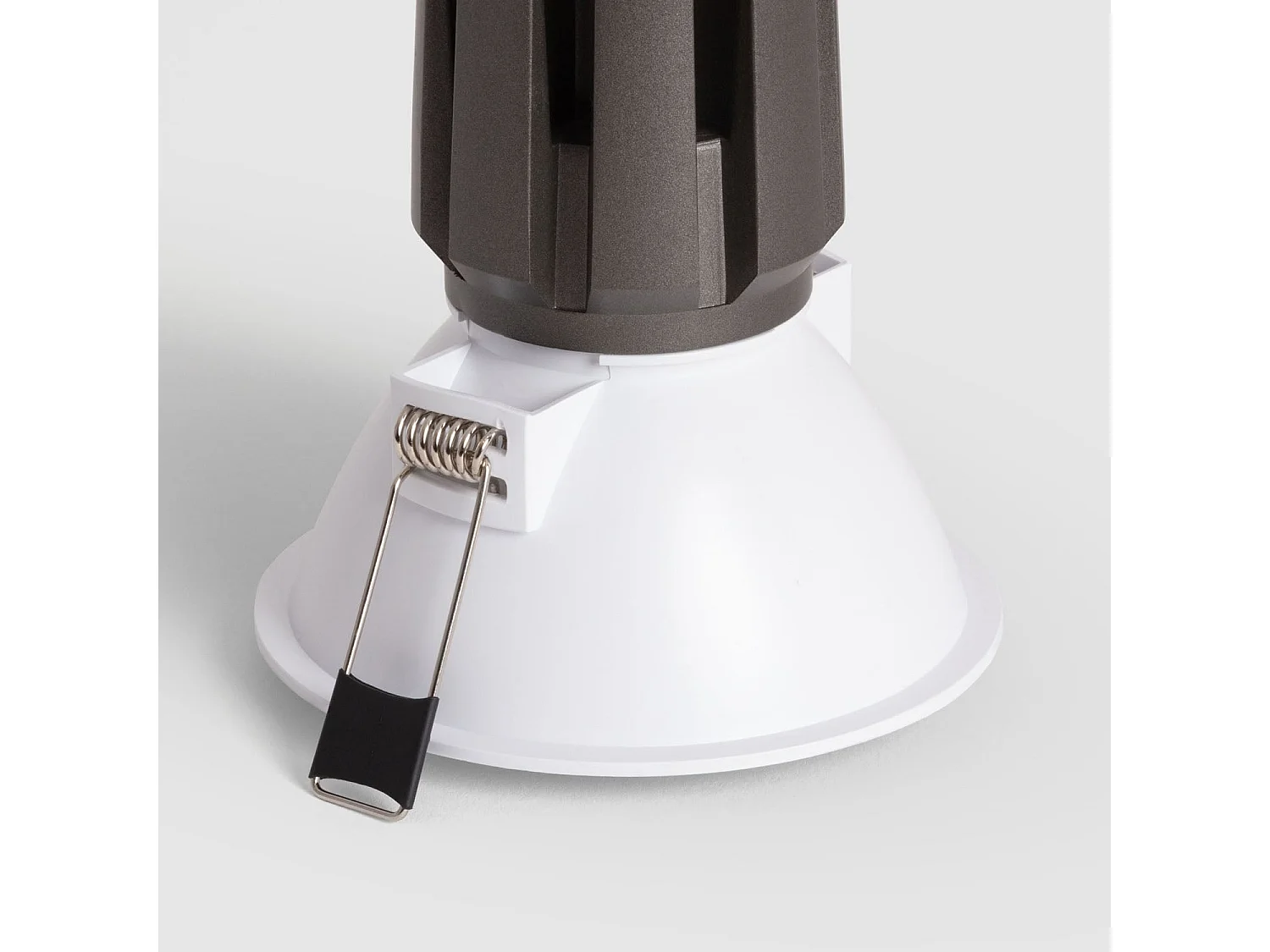 Faretto Downlight LED 9-12W Conico Areni Foro Ø 85 mm 3500K Grigio Bianco Caldo 12 W