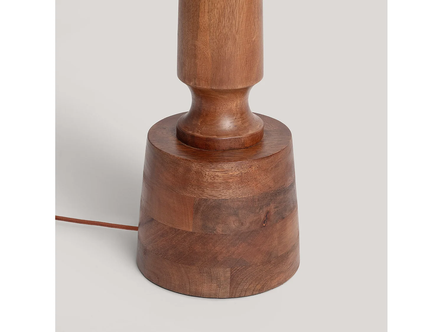 Lámpara de Pie Madera Kehna ILUZZIA Beige