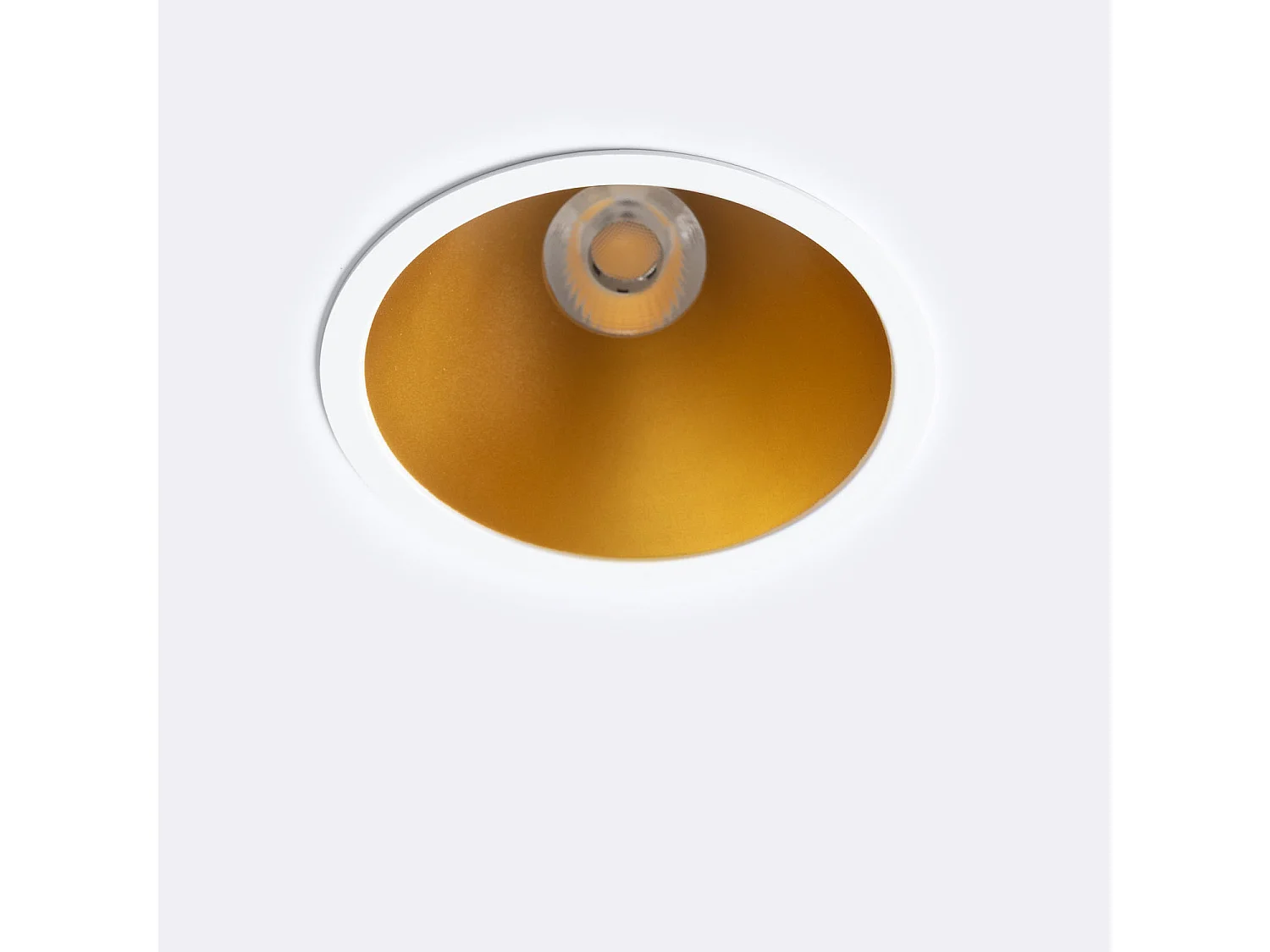 Foco Downlight LED 9W / 12W Cónico inclinación 20º Areni Corte Ø 100 mm 2700K Dorado Blanco Cálido 9 W