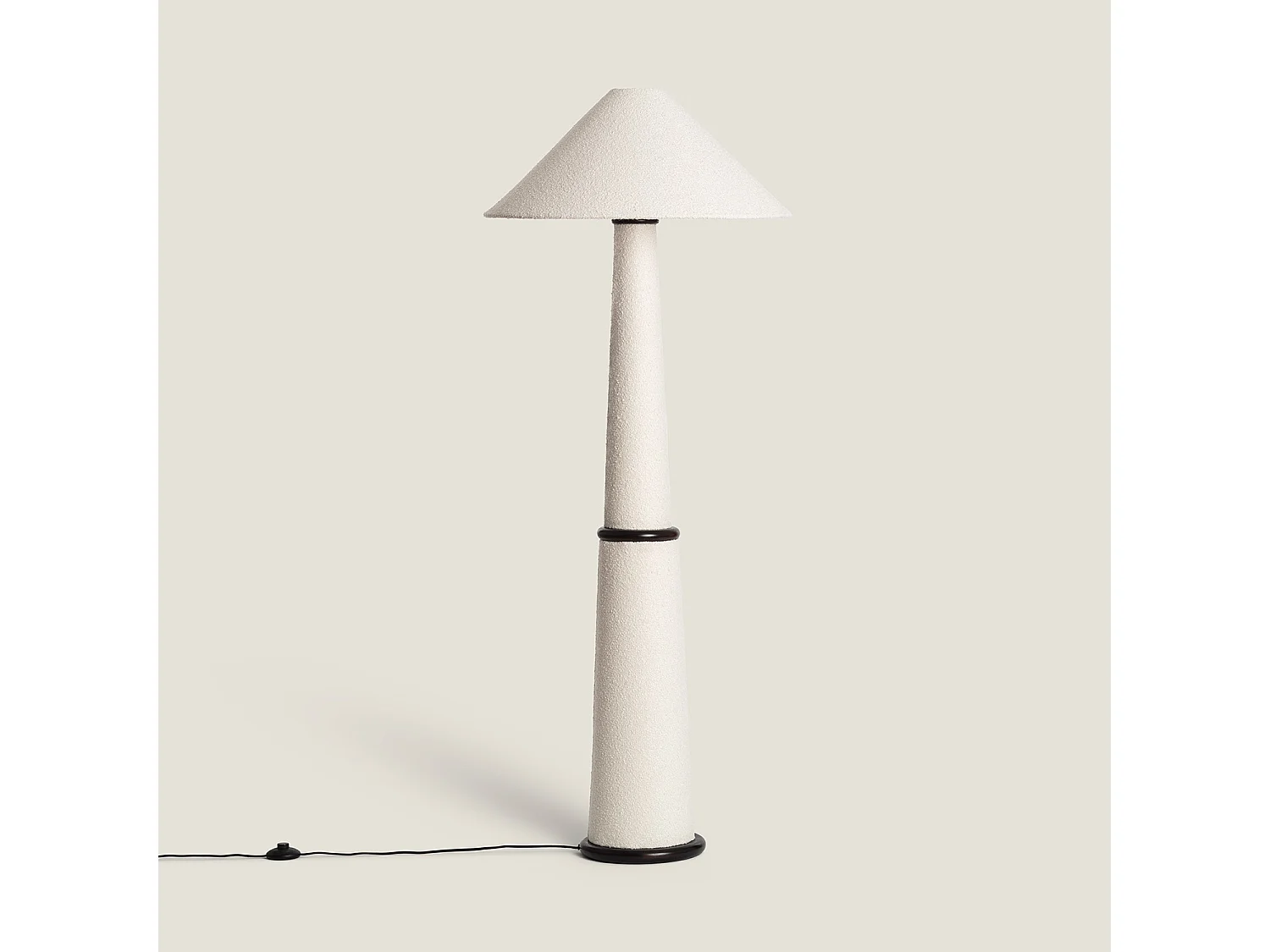 Lámpara de Pie Madera y Tela Lombe Blanco
