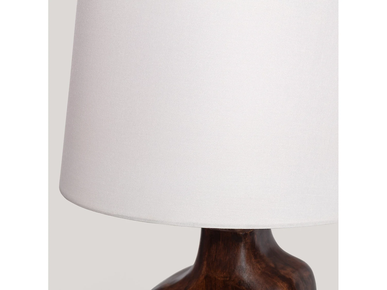 Lámpara de Mesa Madera Hunar V ILUZZIA Natural