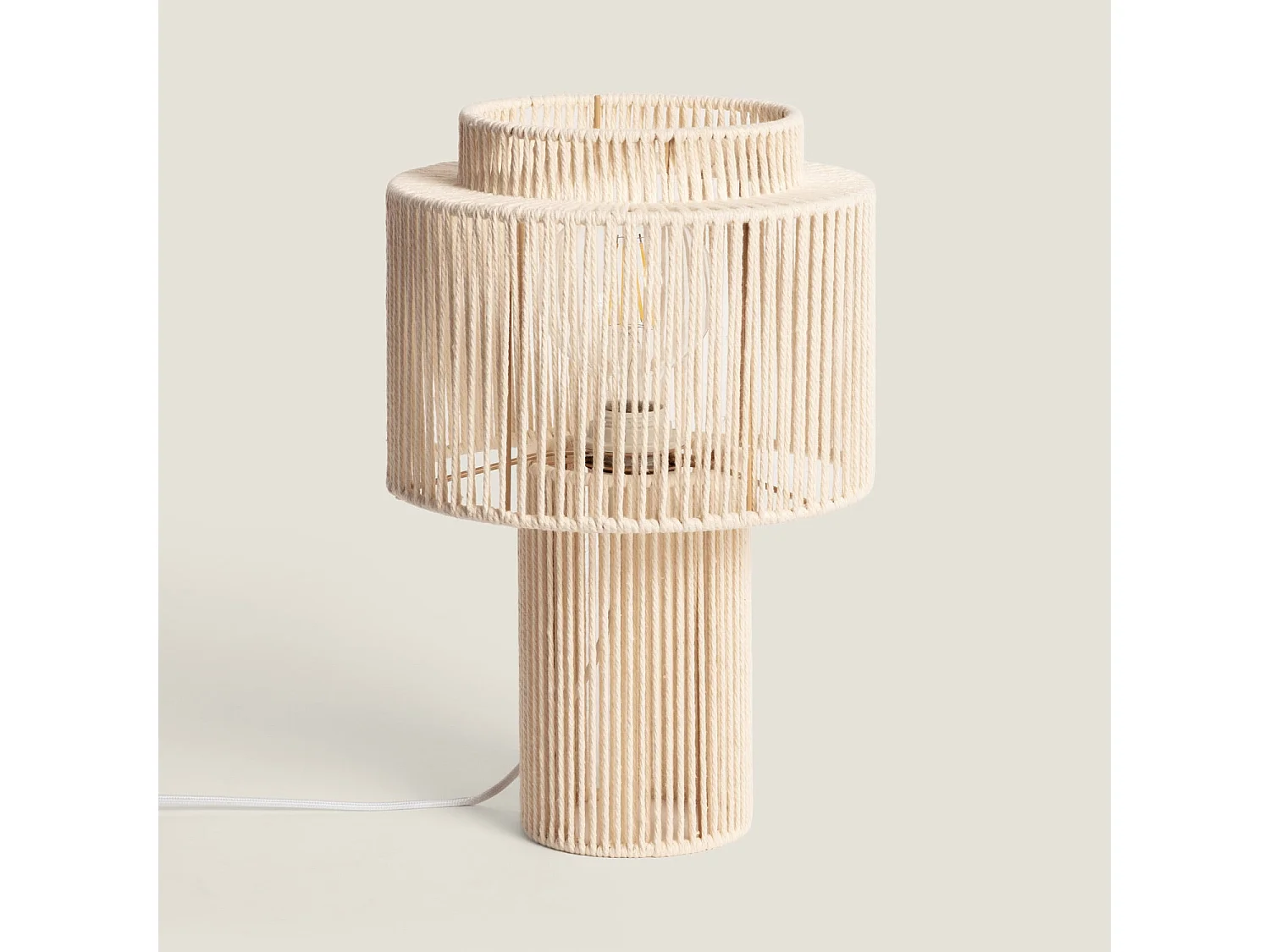 Lámpara de Mesa de Cuerda de Algodón Alma M Beige
