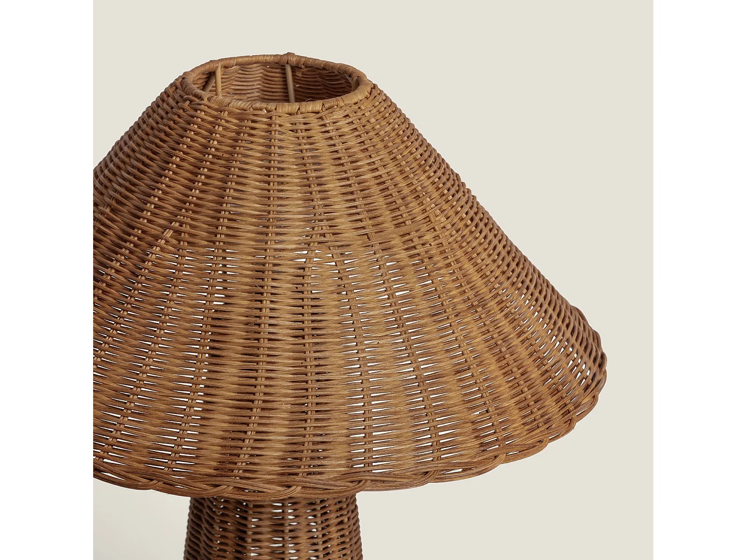 Lámpara de Mesa de Ratán Nara M Marrón