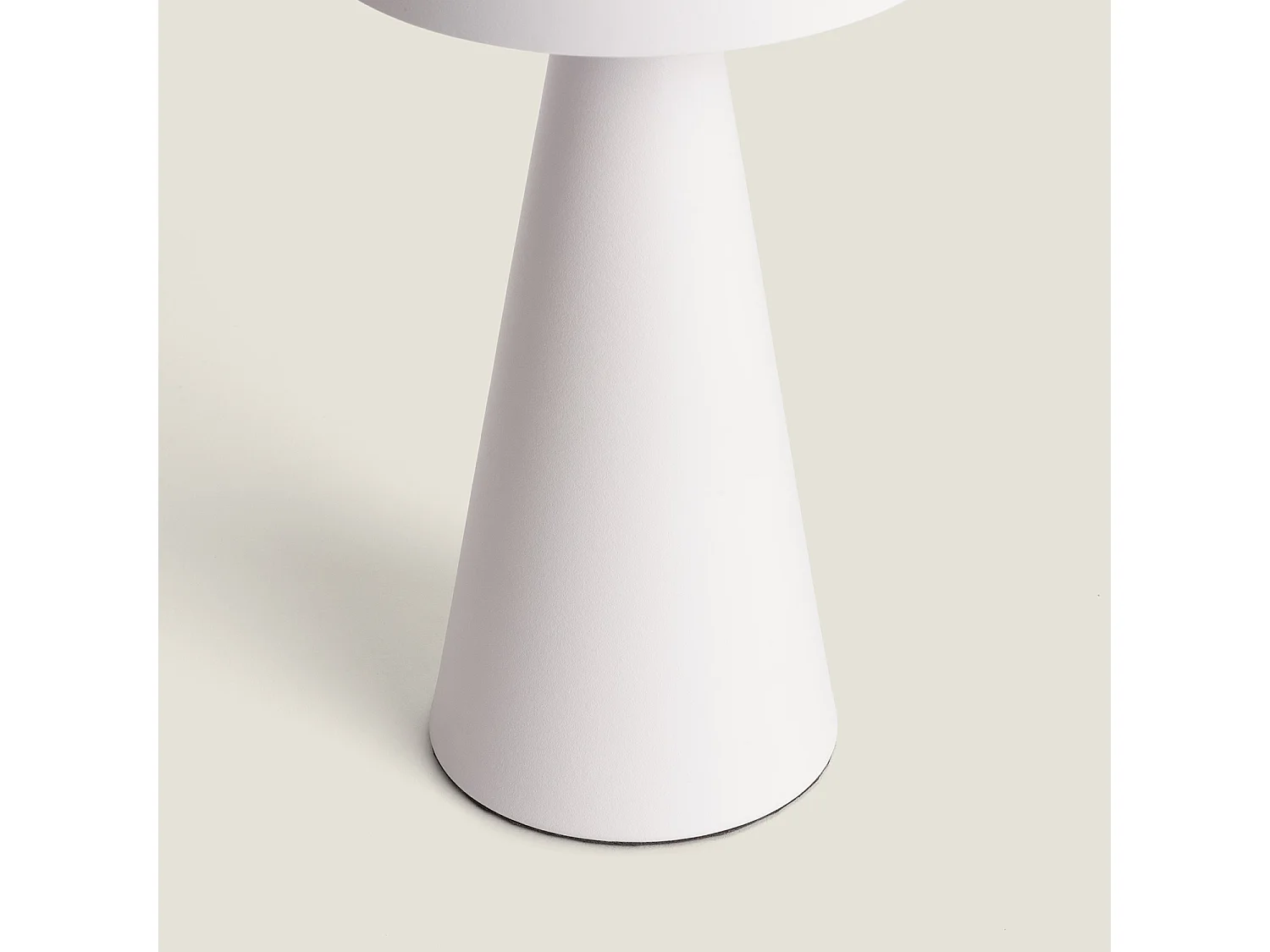 Lampe à Poser LED Métal sans Fil pour Extérieur Catinca Blanc