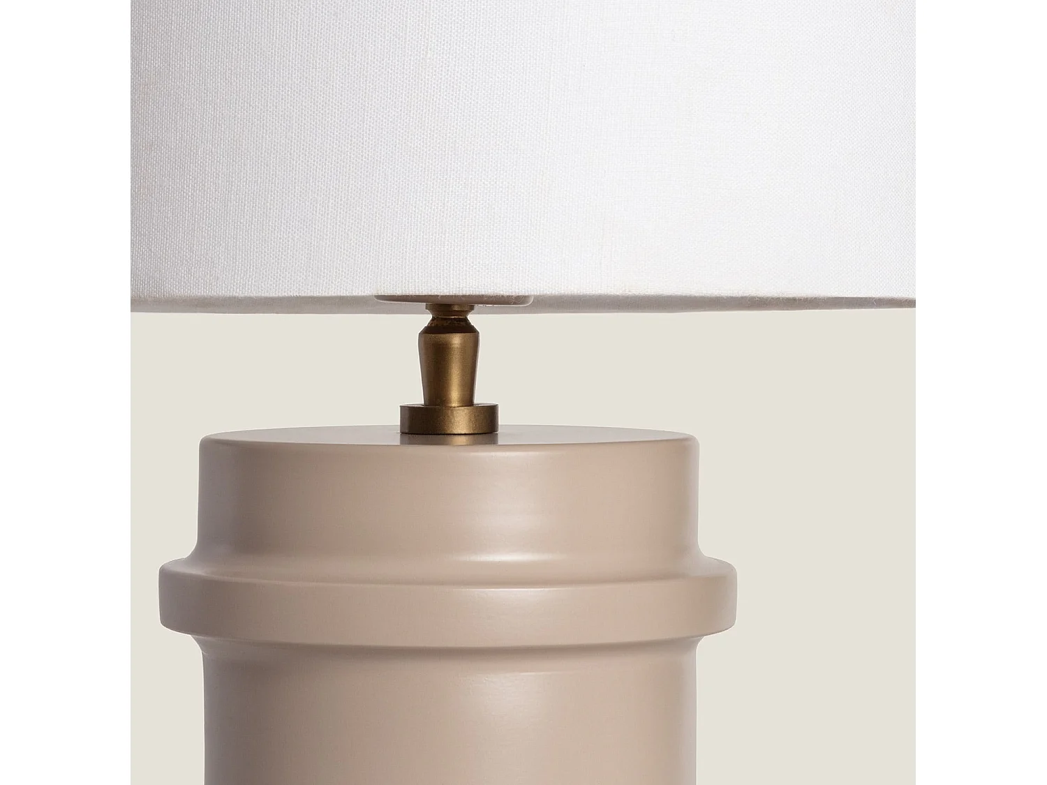 Lámpara de Mesa Metal Bobey Beige