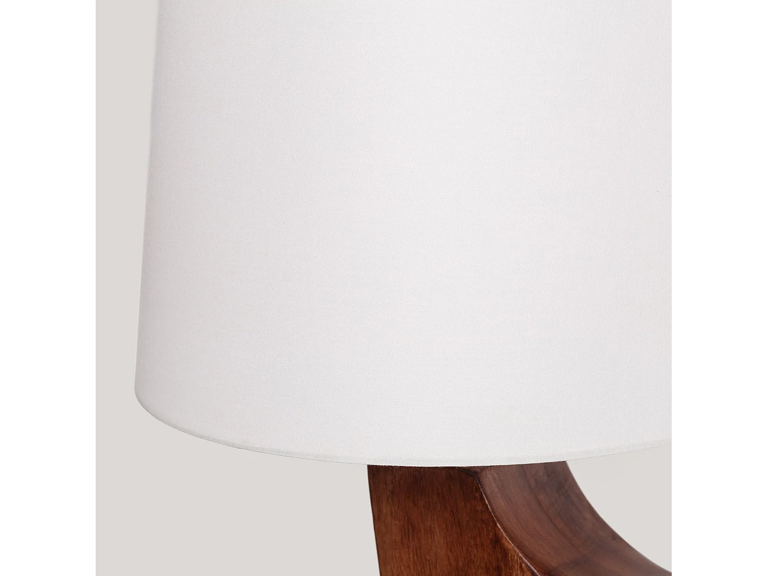 Lámpara de Mesa Madera Hunar IV ILUZZIA Blanco