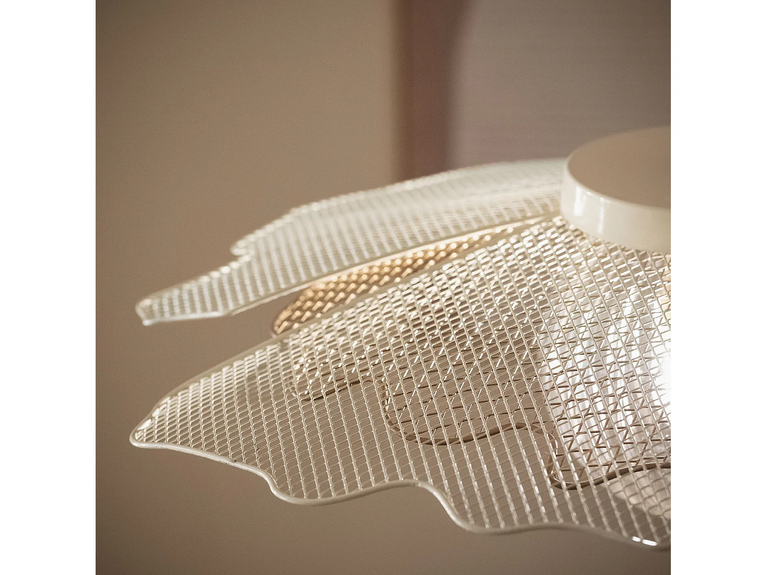 Lámpara Colgante Metal Cristal Pianella ILUZZIA Blanco