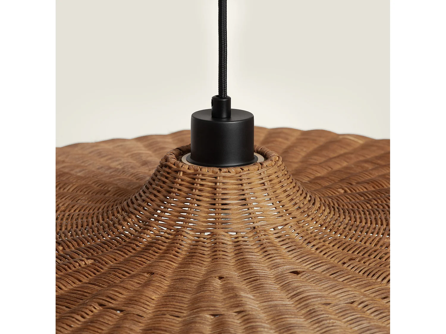 Lampada a Sospensione in Rattan Nara M Marrone
