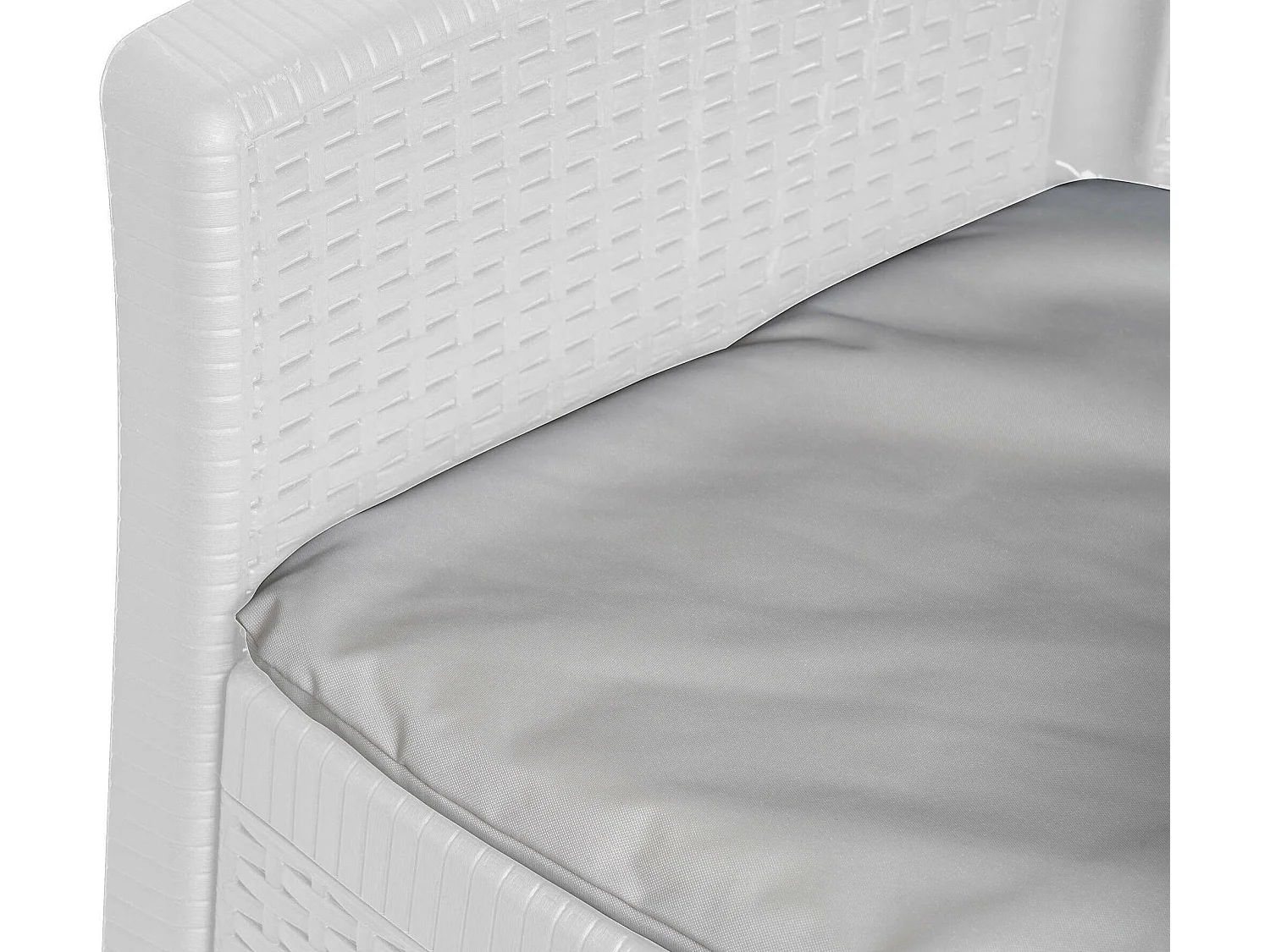 Set Salotto da Esterno Dervio, 6 Posti Made in Italy, Bianco, Salottino Outdoor, 2 Tavolini, Impermeabile Idrorepellente