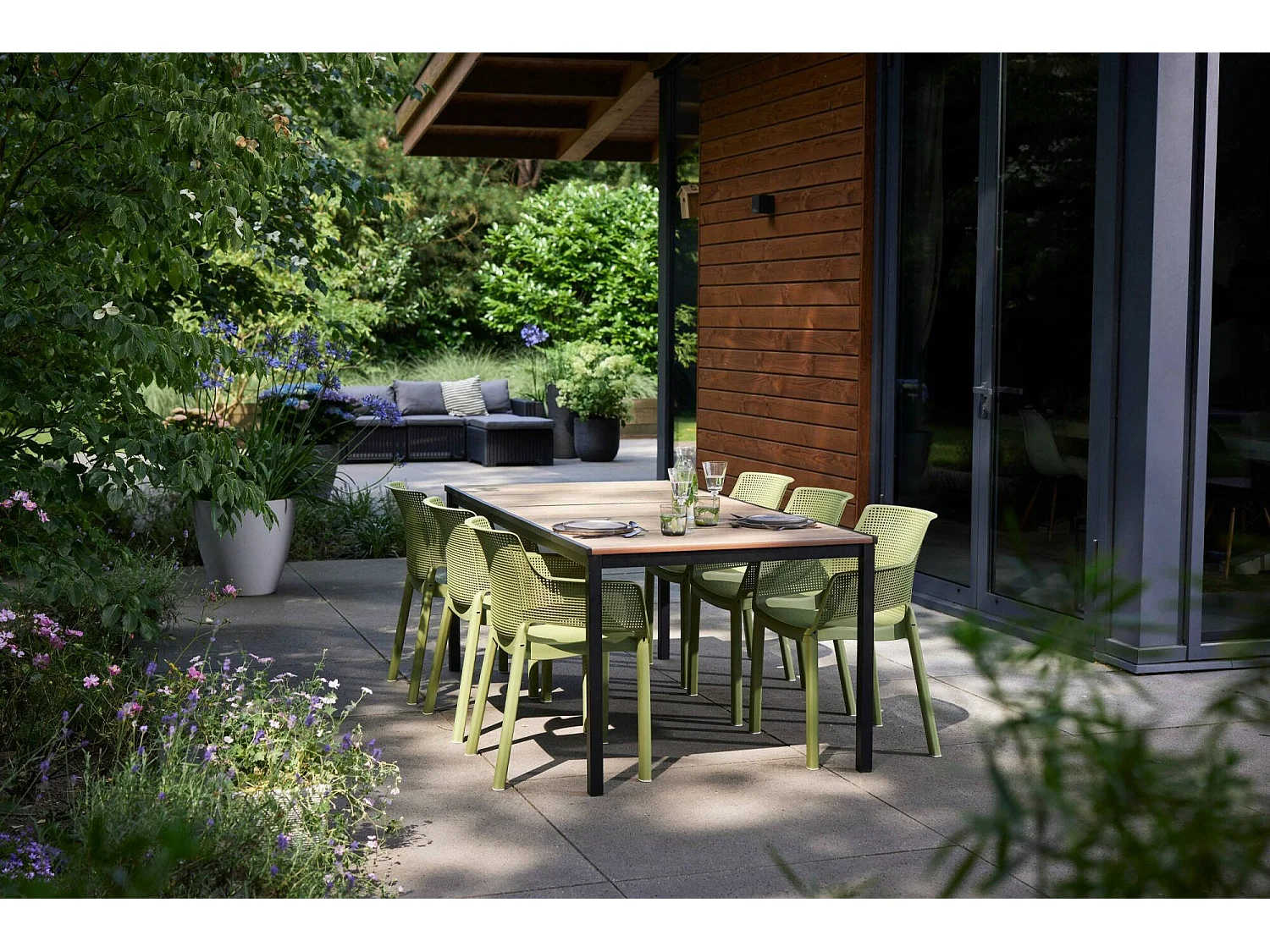 Table d'extérieur Sarnia, 6 places, 95x159x75h cm Noir Anthracite