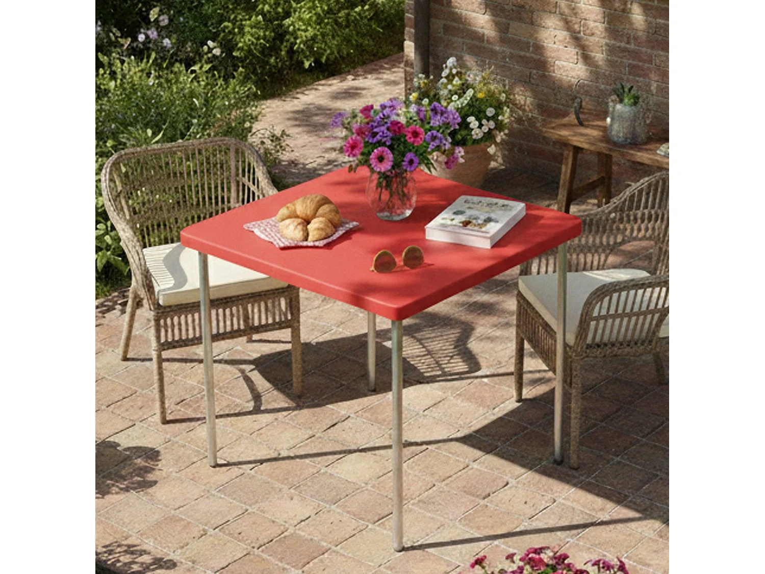 Table d'Extérieur Brownstown, 4 Places Made in Italy, 75x75x72h cm Rouge, Table Fixe, Finition Lisse