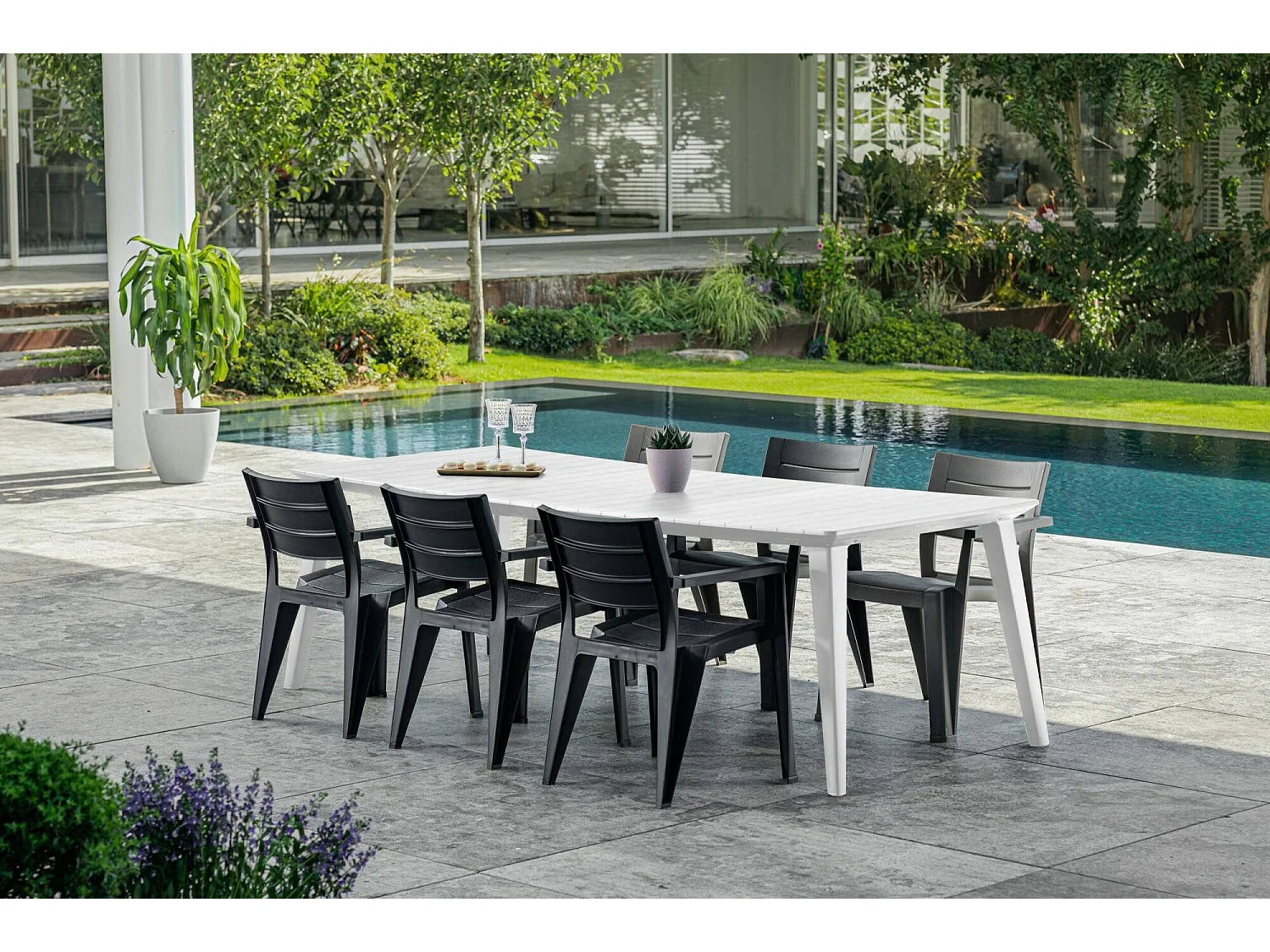 Table d'Extérieur Camrose, 10 Places, 98x235x74h cm Blanc