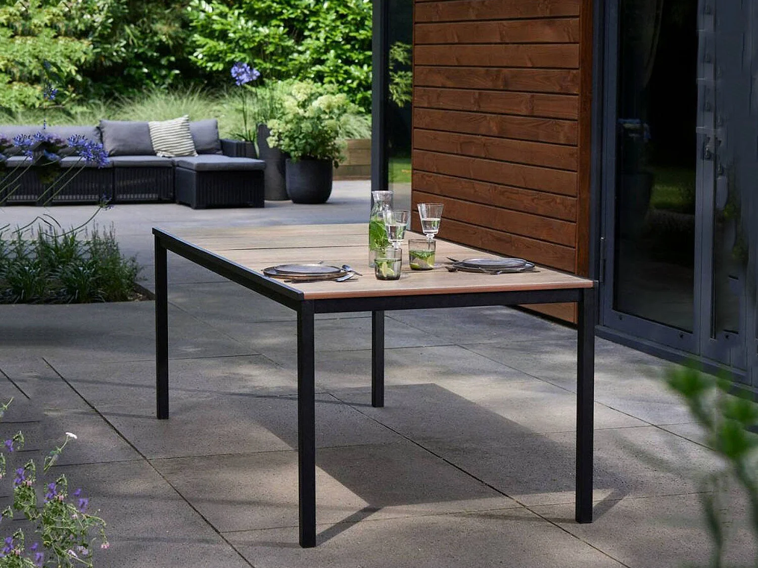 Table d'extérieur Sarnia, 8 places, 95x200x75h cm Noir Anthracite