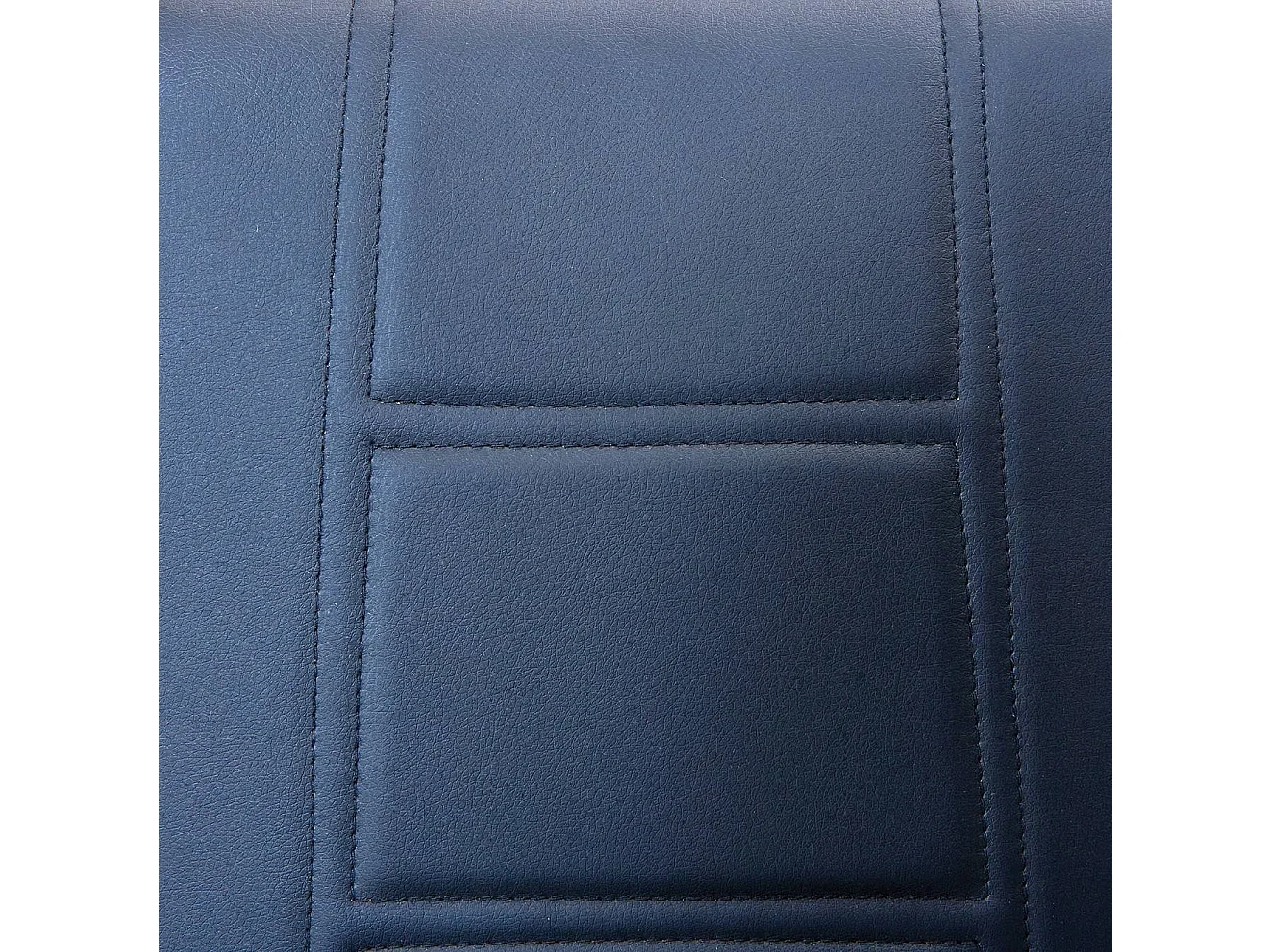 Stuhl Gorno, ein Stuhl, Schwarz, Gepolstert, Rahmenmaterial aus Edelfurnier