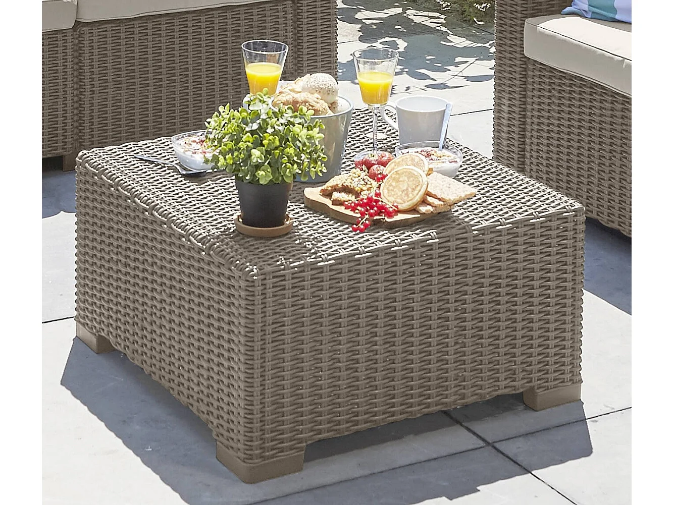 Tavolino da Esterno Parksville, 6 Posti, 68x68x35h cm Grigio Tortora