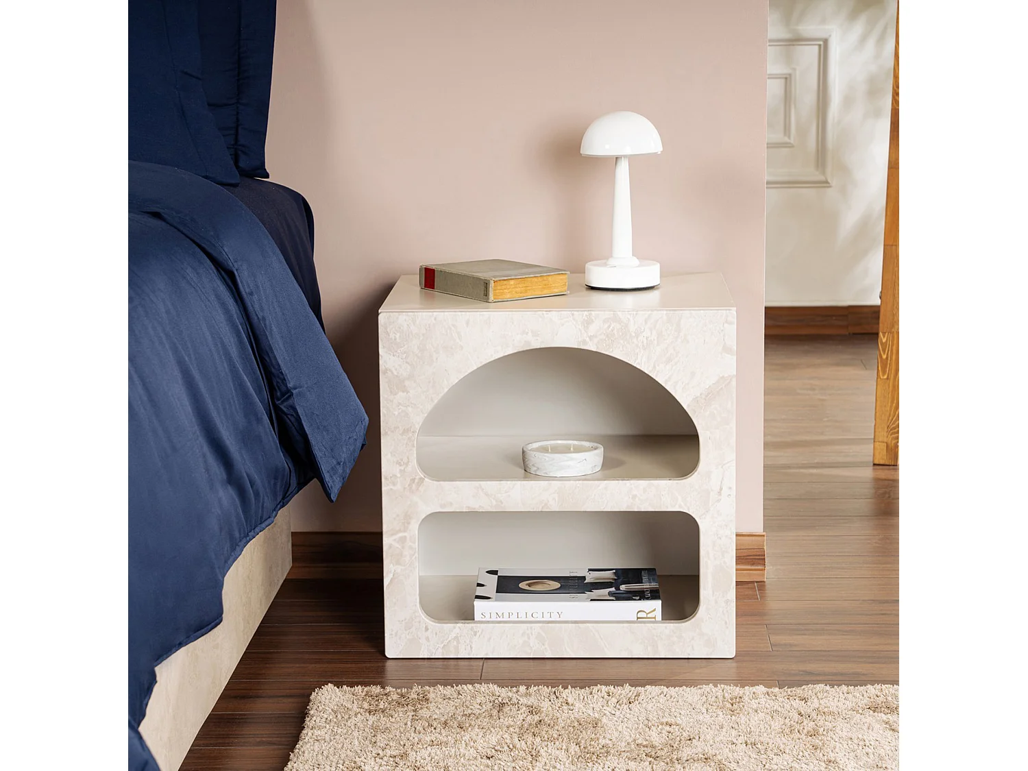 Comodino Nara, 3 Ripiani, 50x40x50h cm Bianco Marmo, Sfumatura Colore Struttura Marmo, Colore Ripiano Bianco