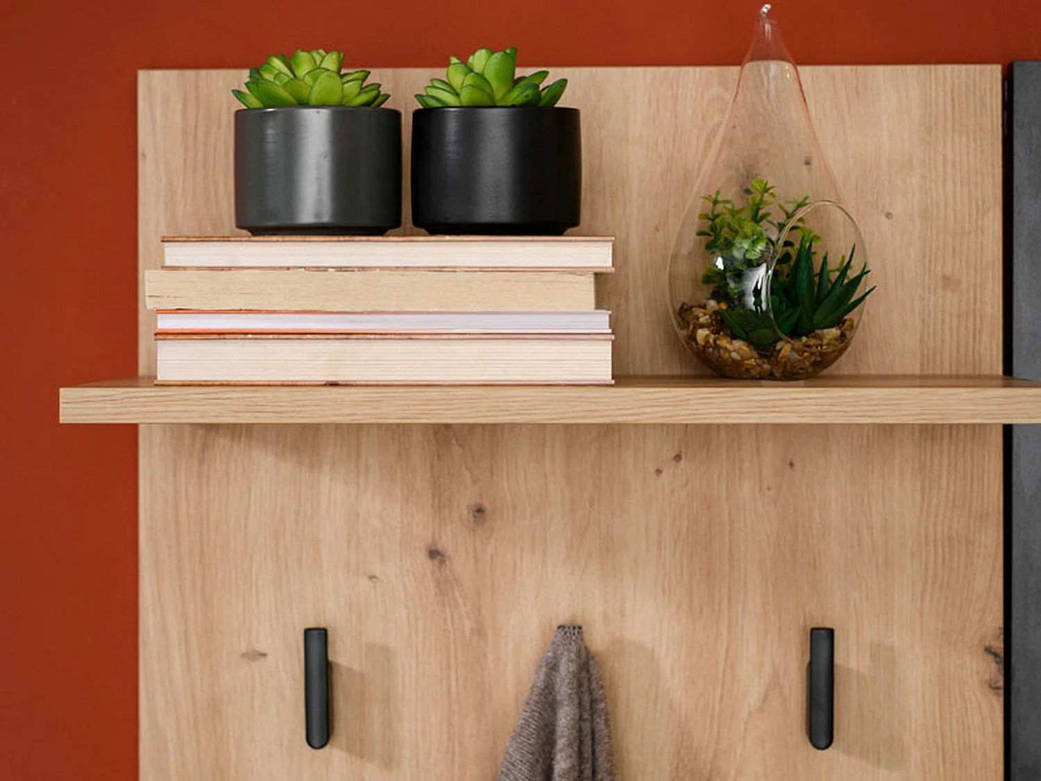 Flurkommode Corbetta, inkl. Spiegel, 95x34x191h cm Eiche Natur-Braun, eine Schublade, 5 Regalböden