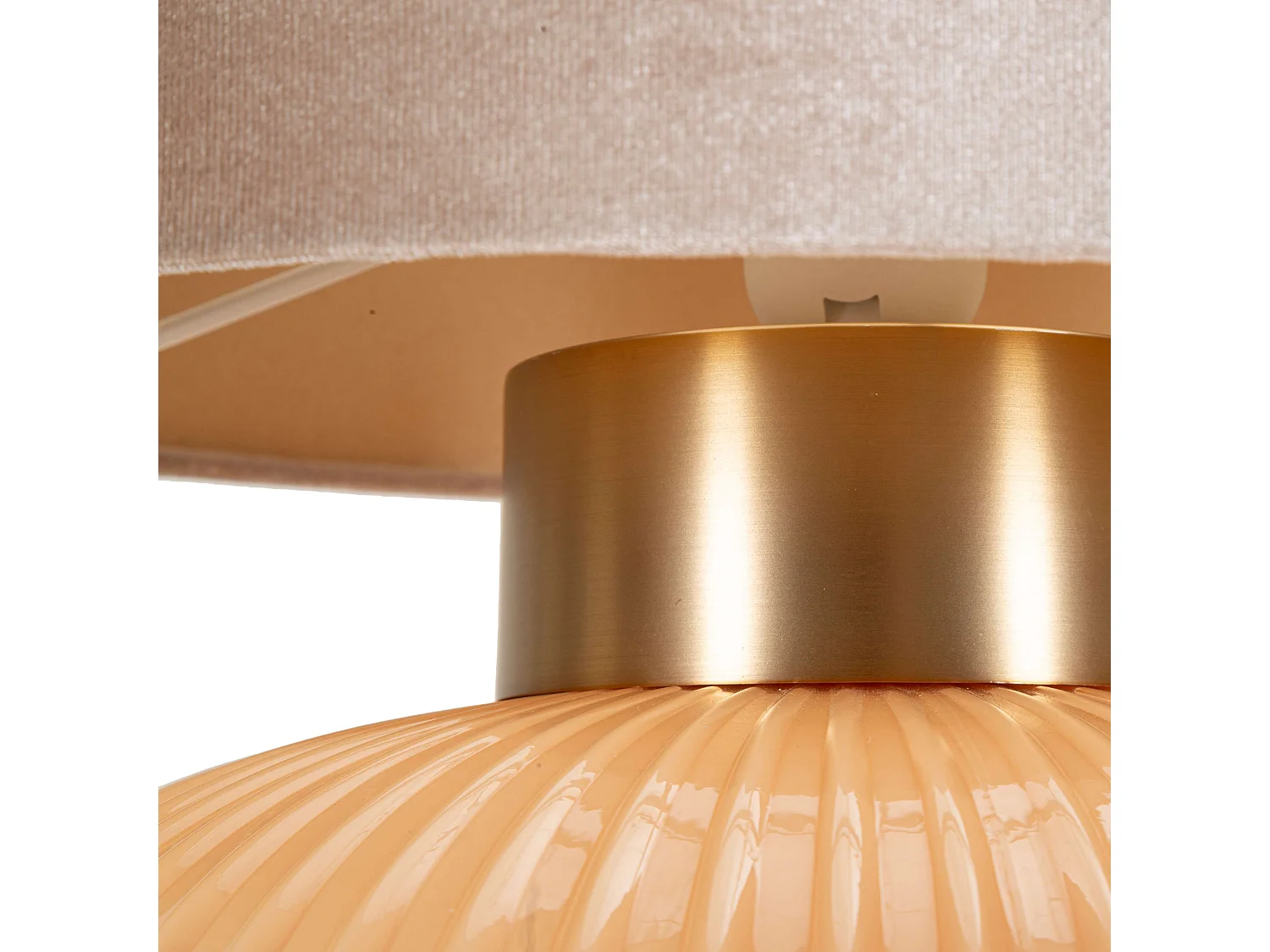 Lampe de Table Fanoti, Nécessite 1 Ampoule, Rose Nacré, Abat-jour, Douille e27