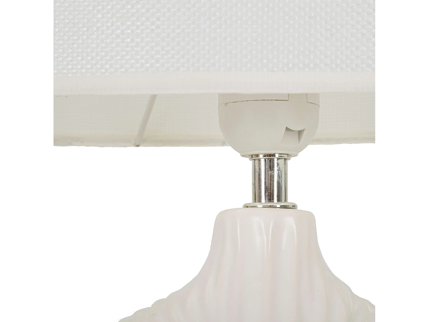 Lampe de Table Mirny, 1 Ampoule Nécessaire, Blanc, Douille E14, Abat-jour