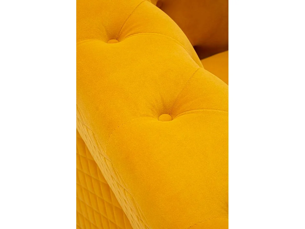 Fauteuil Mouette, accoudoirs, or ocre