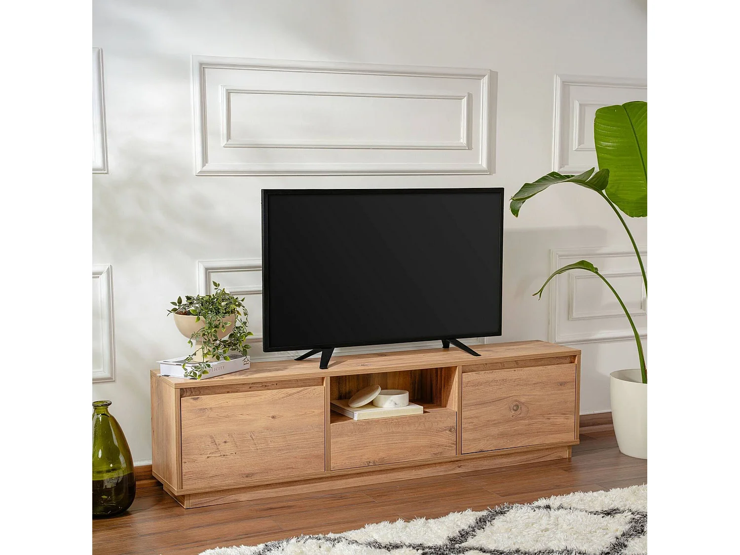 Morrigan tv-meubel, één plank, 160x30x42h cm dennenbruin, klepopening, 3 deuren