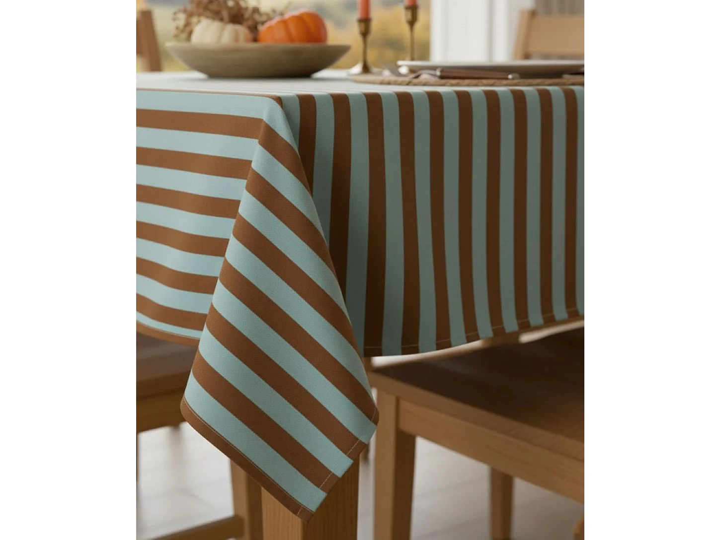 Tovaglia Funambola, Lavabile Made in Italy, 180x140 cm Azzurro, 100% Poliestere Tessuto Antipiega, Forma Rettangolare