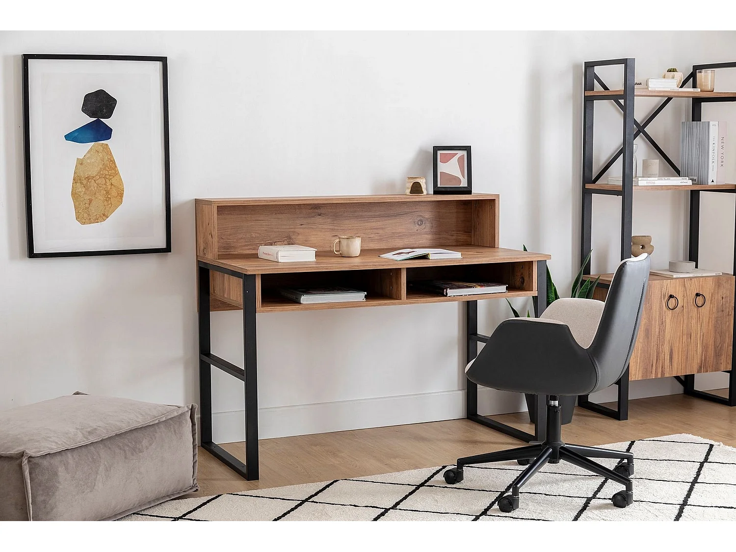 Bureau Tramonti, 4 étagères, 120x55x96h cm Noyer marron, 2 compartiments, Plateau marron