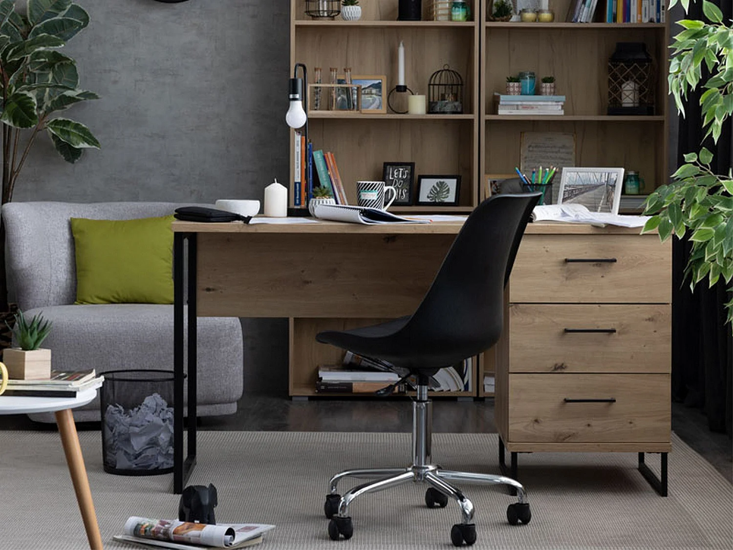 Bureau Ponza, un plateau, 138x56x75h cm Chêne Marron Nœuds, 3 tiroirs, poignées incluses