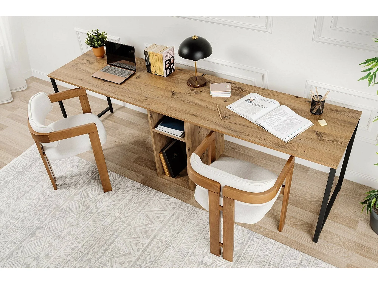 Bureau Violet, un Plateau, 60x240x74h cm Noir