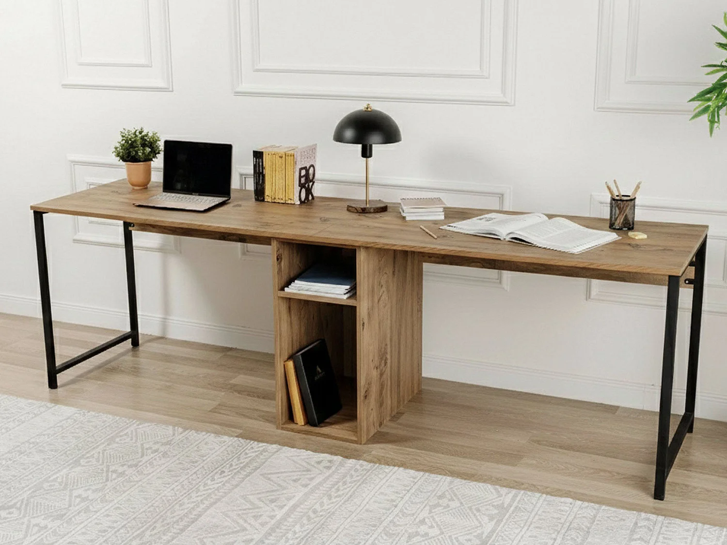 Bureau Violet, un Plateau, 60x240x74h cm Noir