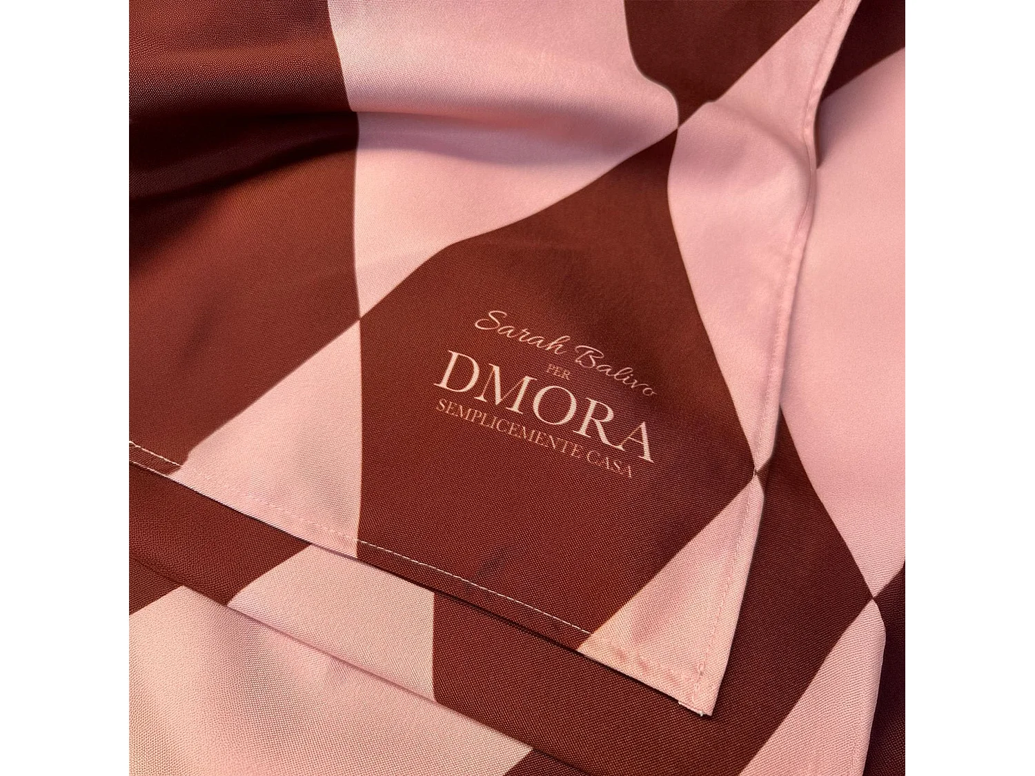 Nappe Jongleur, lavable Made in Italy, 180x140 cm rose, 100% polyester tissu infroissable, forme rectangulaire
