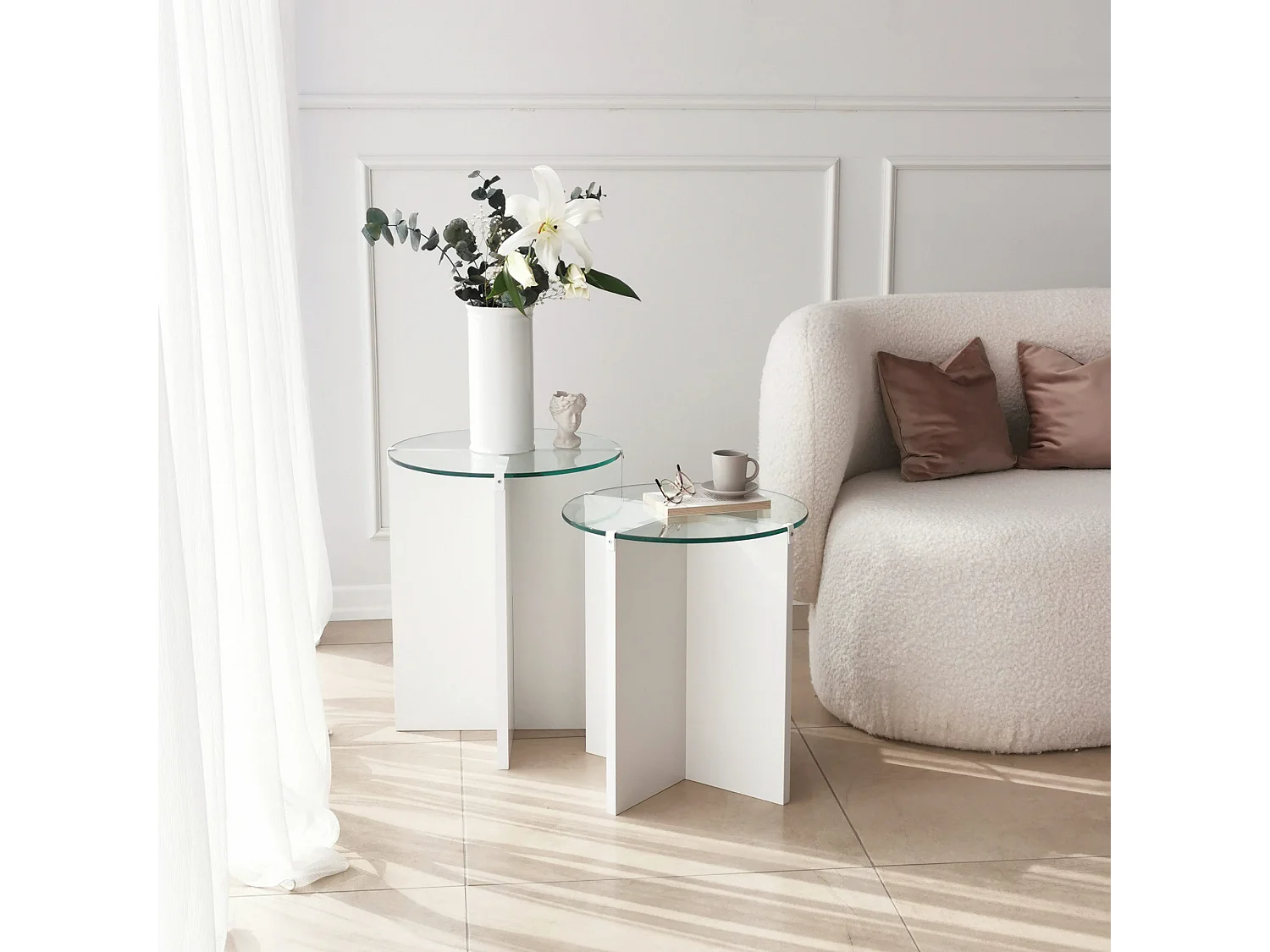 Tavolino da Salotto Genga, set 2 Pezzi Vetro Temperato, 70x70x38h cm Bianco, Forma Rotondo, Materiale Piano in Vetro