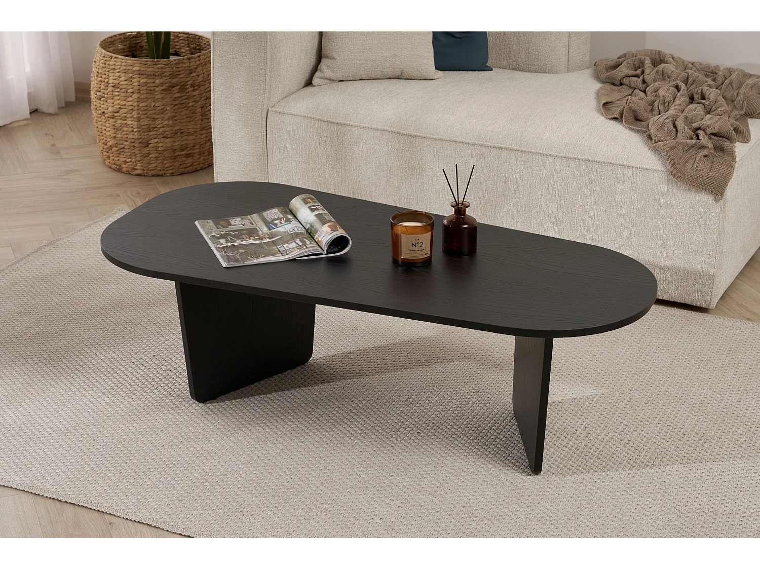 Sofatisch Dozza, Oval, 130x65x40h cm, Schwarz, Tischplatte aus edlem Holz, Farbe Schwarz