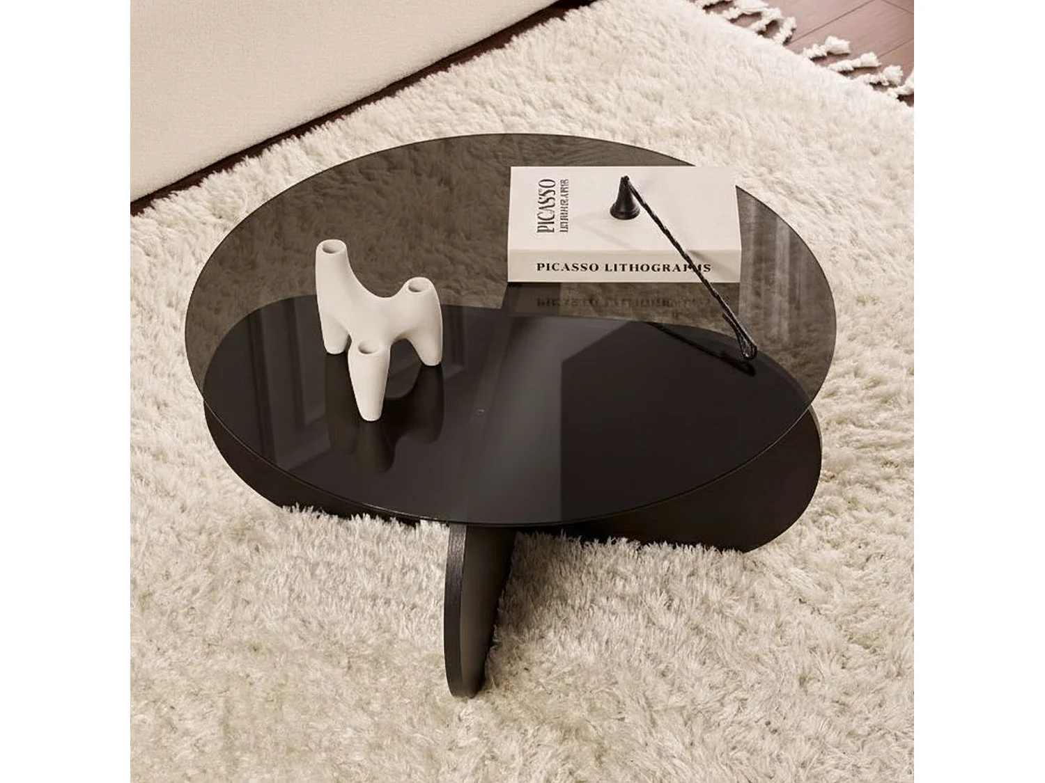 Table basse Cugnoli, ronde, 75x75x35h cm noir, plateau en verre, étagère transparente