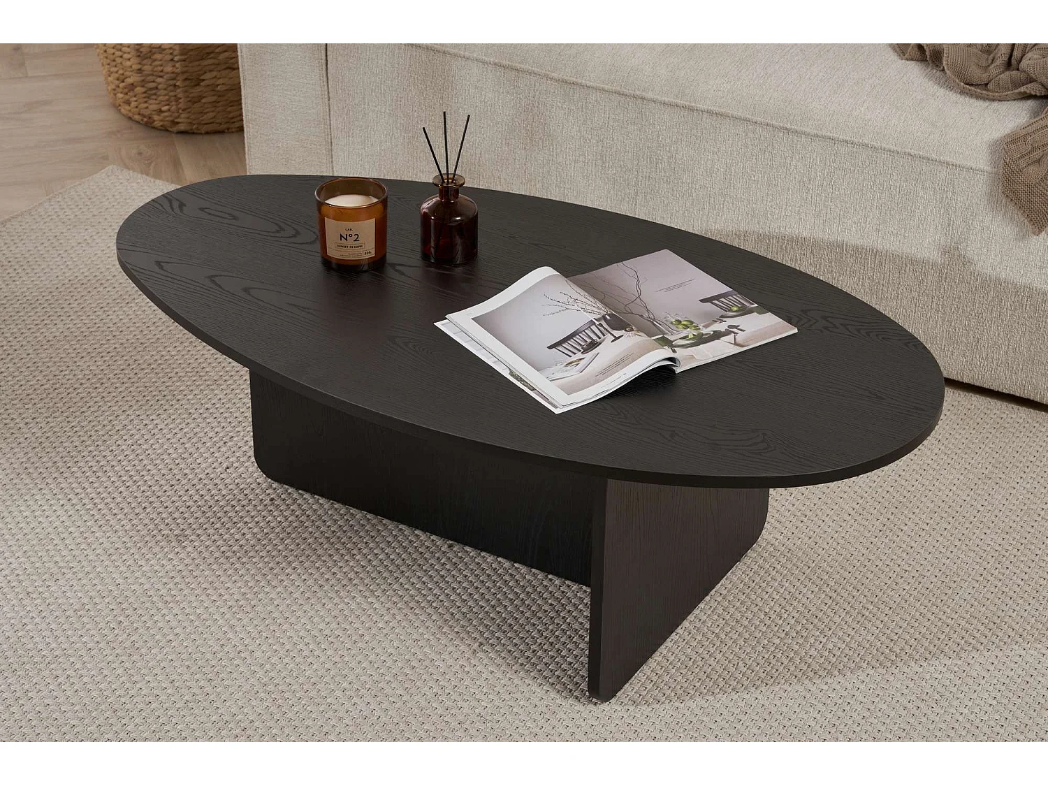 Couchtisch Parona, Ovalform, 120x65x40h cm Schwarz, Tischplatte aus Edelfurnier, Ablagefarbe Schwarz