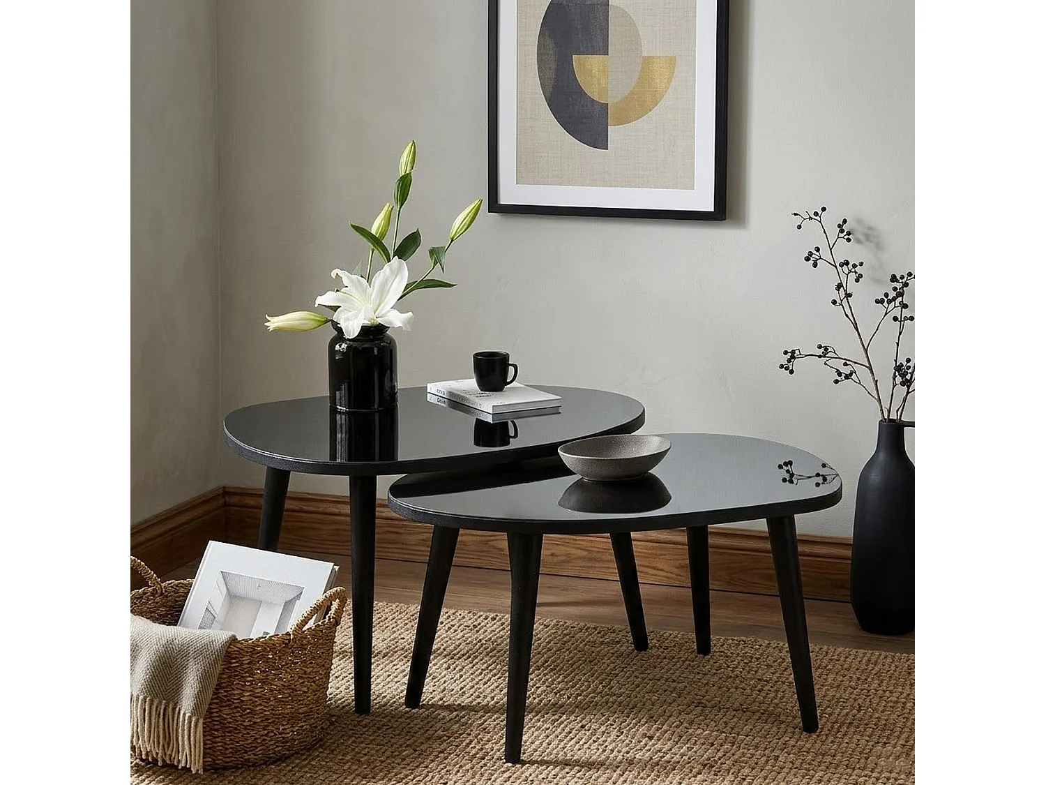 Couchtisch Cassiano, gehärtetes Glas, 75x55x38h cm Schwarz, ovale Form, Tischplatte Rauchglas