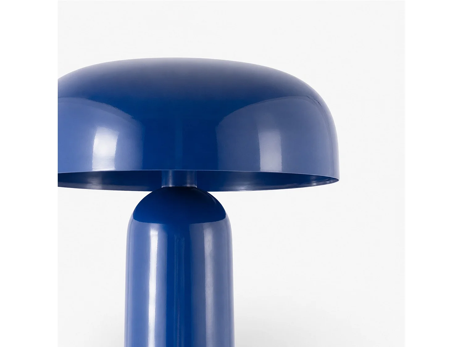 Lámpara de pie de metal azul oscuro - Livia