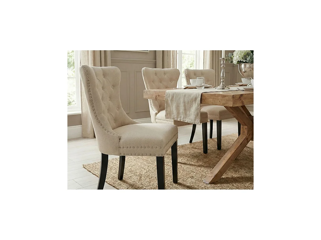 Set van 2 REGINA beige linnen gestoffeerde stoelen - Zilveren ring, decoratieve nagels en zwarte houten poten van rubberhout