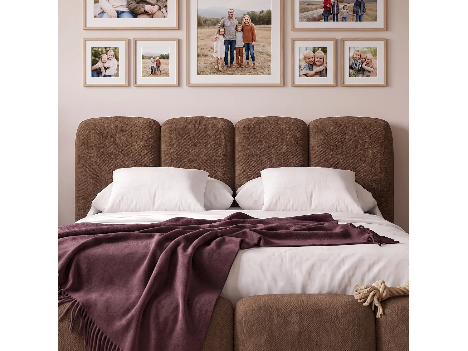 Lit rembourré SUENO MAXI  avec matelas 200 × 200 cm, brun, tête de lit rembourrée, sommier métallique à lattes, coffre de rangement, tissu chenille
