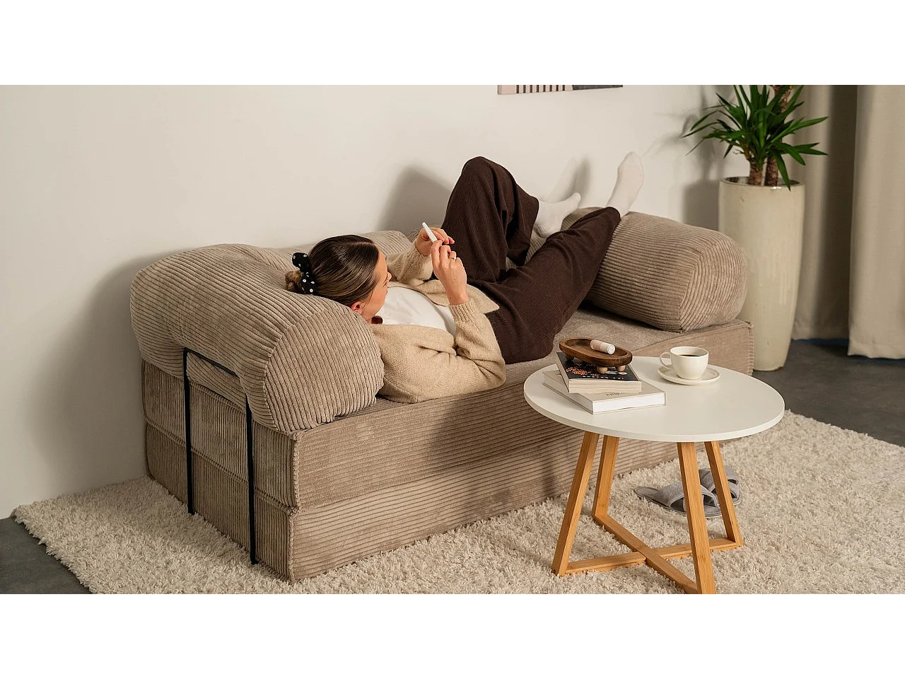 Slaapbank ALVIO met Frame, Ribstof POSO, Geel