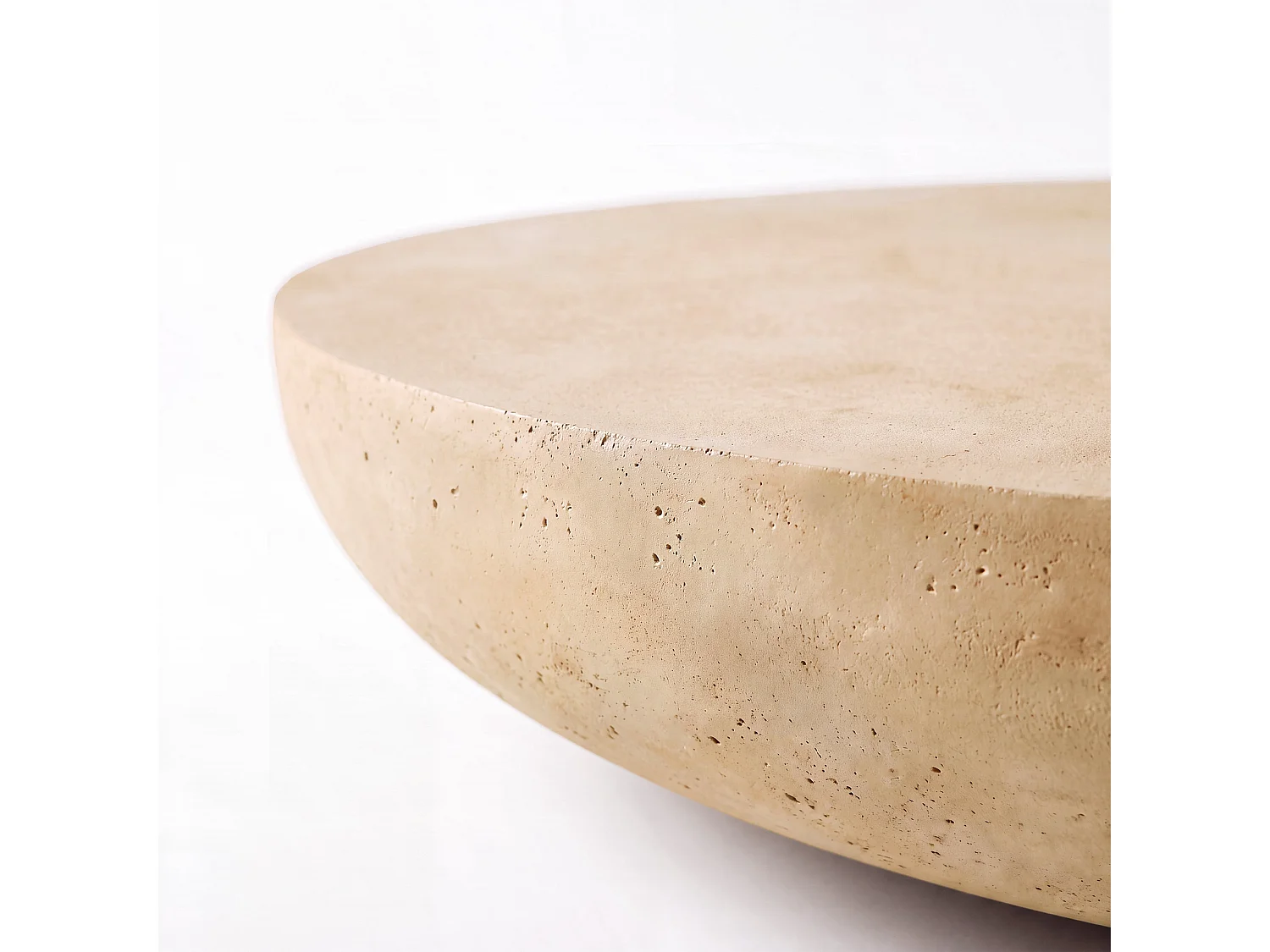 Tavolino beige rotondo in fibra d’argilla effetto cemento Ø100 cm - Milos