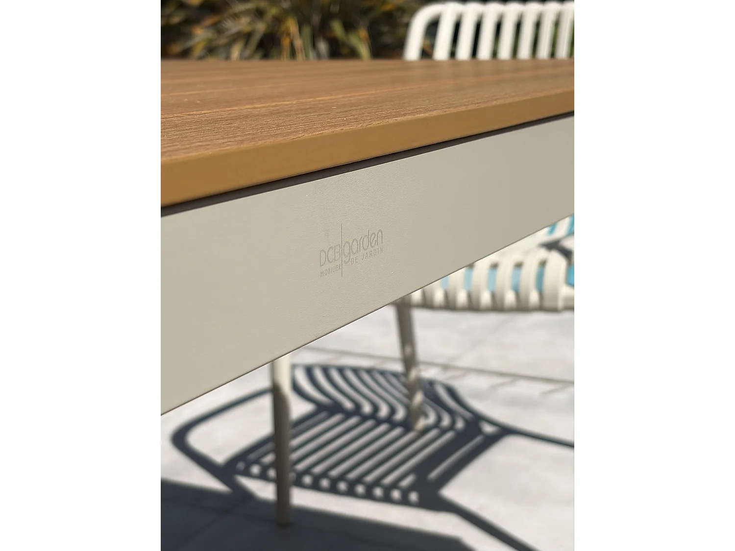 6-sitzige Garten-Essgruppe aus Aluminium – Greige